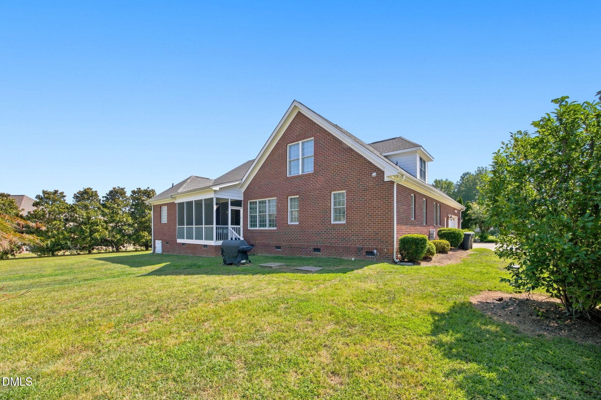 11-web-or-mls-484A_1918 - 5120 Bartizan Drive, Holly Springs, NC 27540, Holly Springs