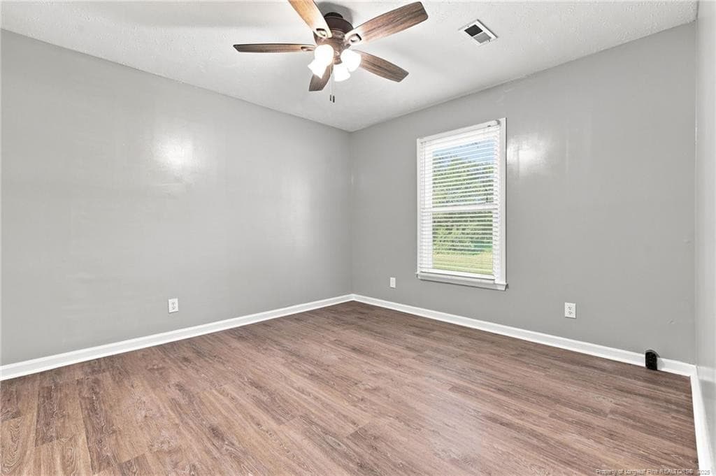 Photo 15 - 190 Fox Run Lane, Autryville, NC 28318