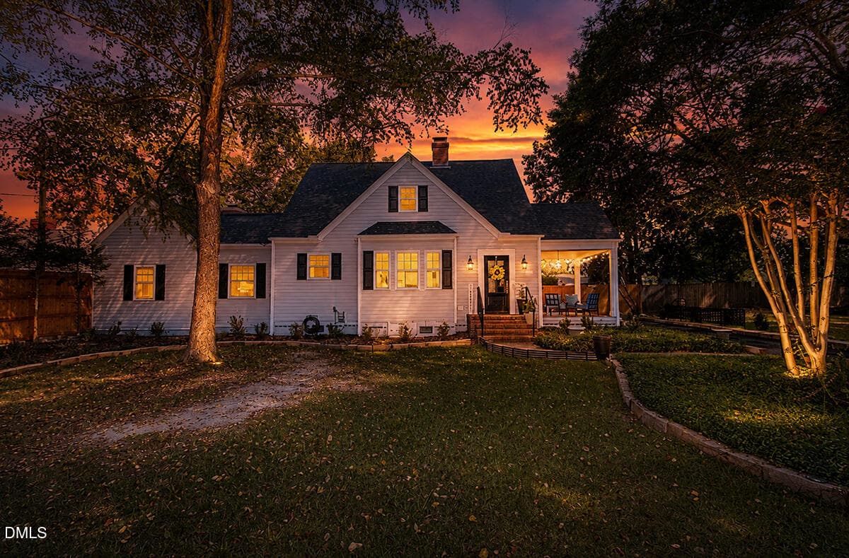 Evening shot - 624 Sherrod Heights, Enfield, NC 27823
