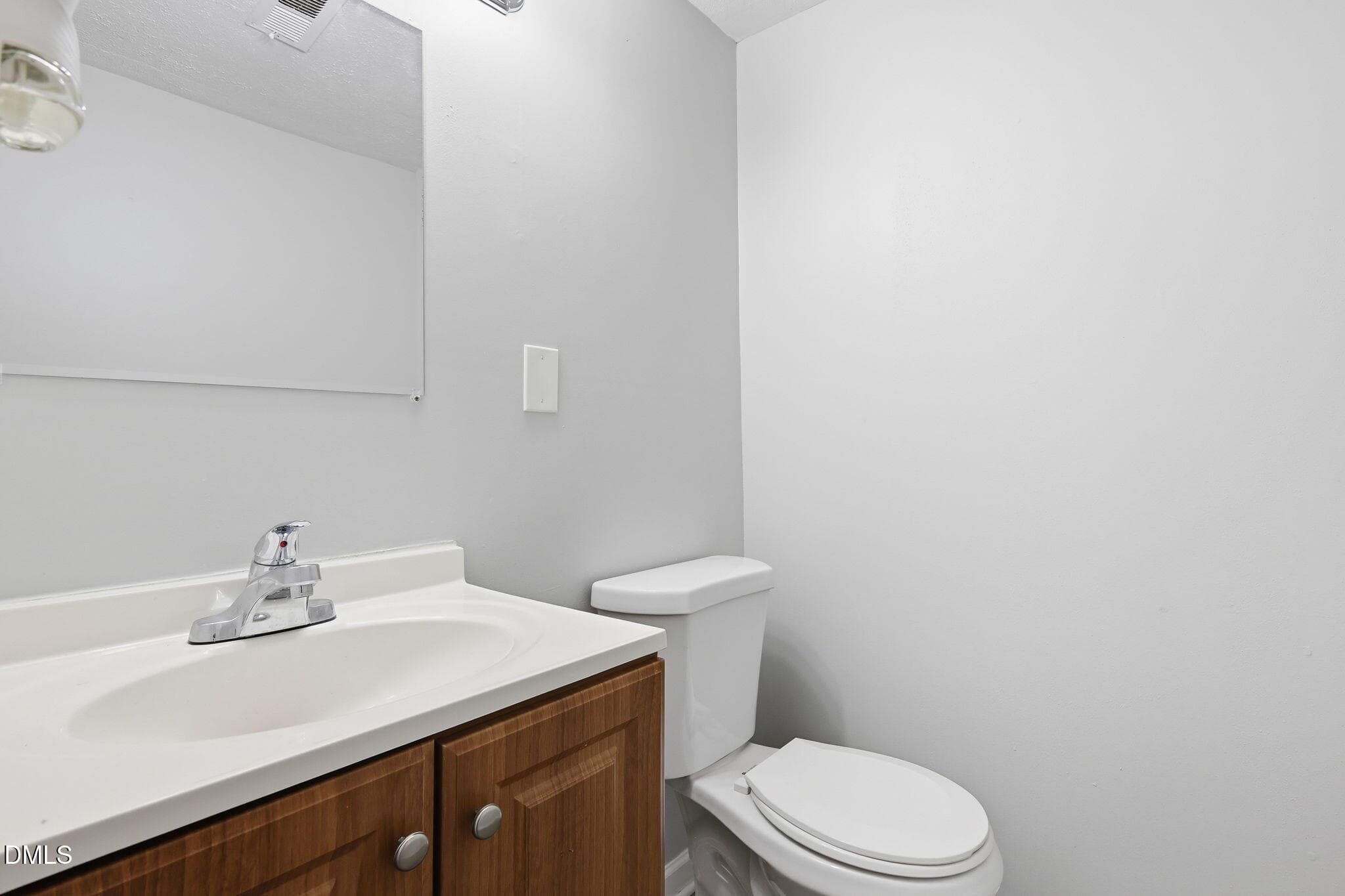 019_ListerPros - 8213 Wynewood Court, Raleigh, NC 27616, Raleigh