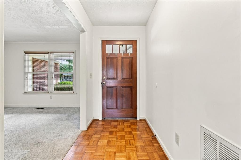 Photo 4 - 940 Flintwood Road, Fayetteville, NC 28314, Fayetteville