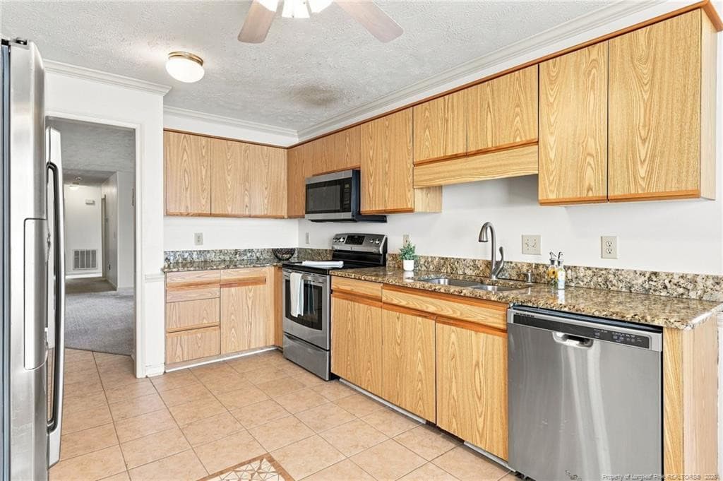 Photo 11 - 940 Flintwood Road, Fayetteville, NC 28314, Fayetteville