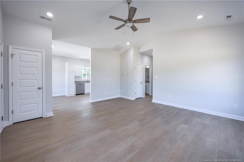 Photo 4 - 689 McLamb Road, Dunn, NC 28334