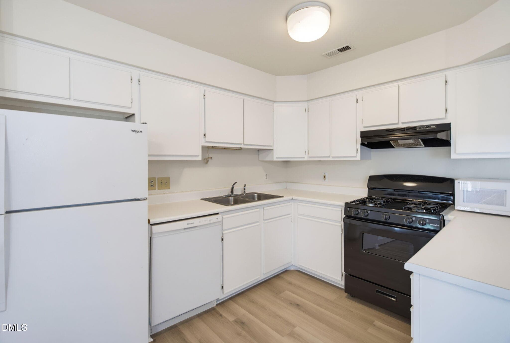 16-web-or-mls-386 Summerwalk Cr-16 - 386 Summerwalk Circle 386, Chapel Hill, NC 27517, Chapel Hill
