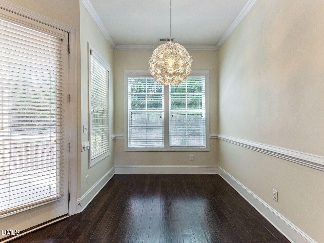 013-1280x960-dining-area - 3602 Winifred Way, Raleigh, NC 27609, Raleigh