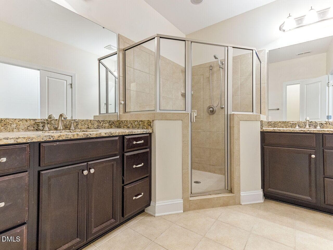023-1280x960-main-bedroom-bath - 3602 Winifred Way, Raleigh, NC 27609, Raleigh