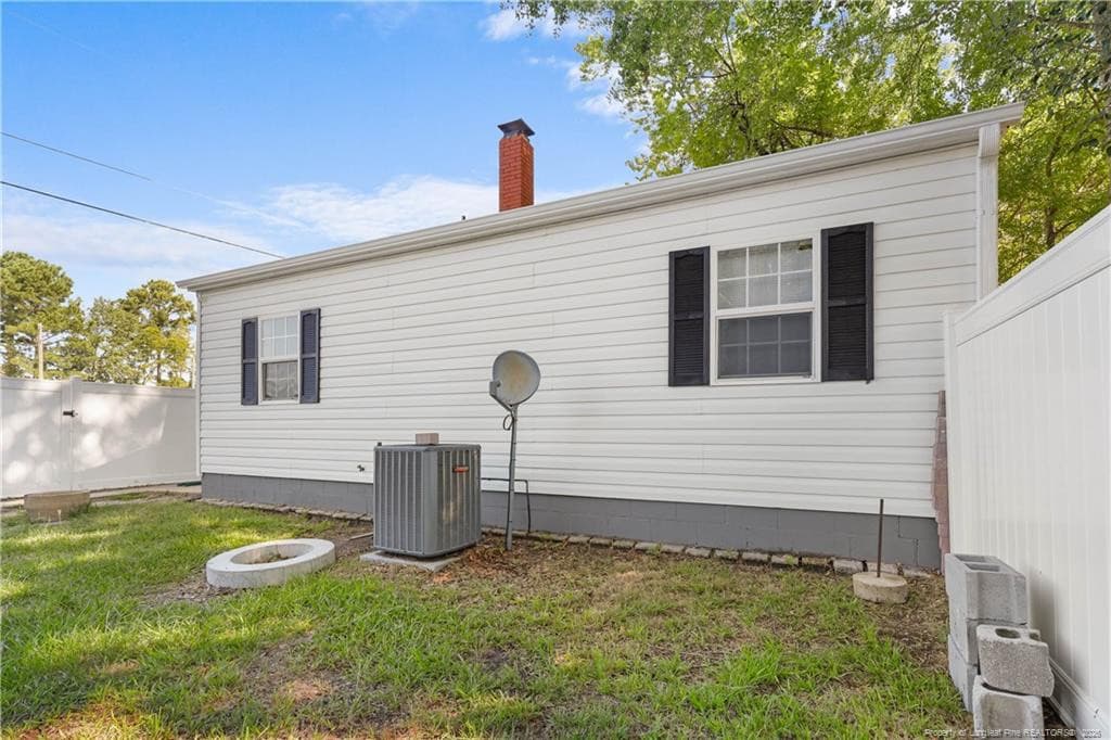 Photo 20 - 219 W Brocklyn Street, Benson, NC 27504, Benson