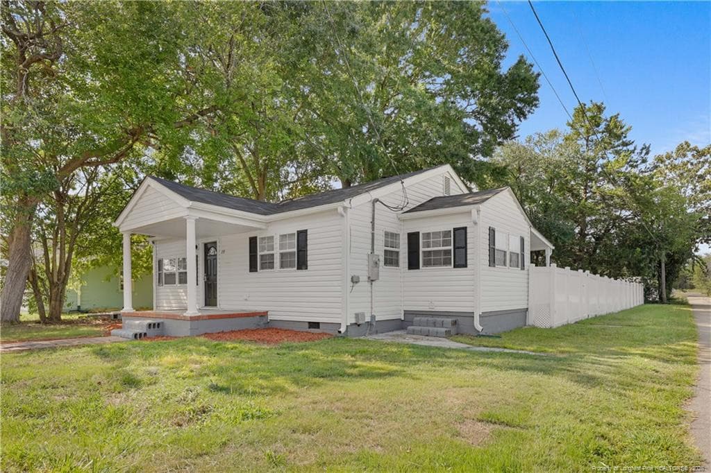 Photo 26 - 219 W Brocklyn Street, Benson, NC 27504, Benson