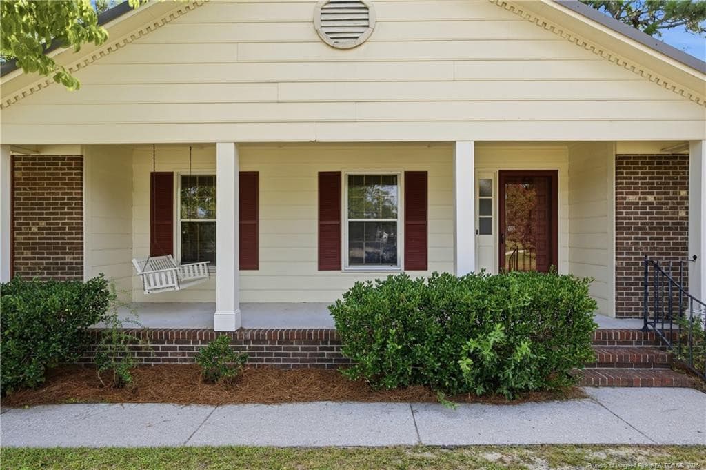 Photo 3 - 2609 Argosy Court, Fayetteville, NC 28304, Fayetteville