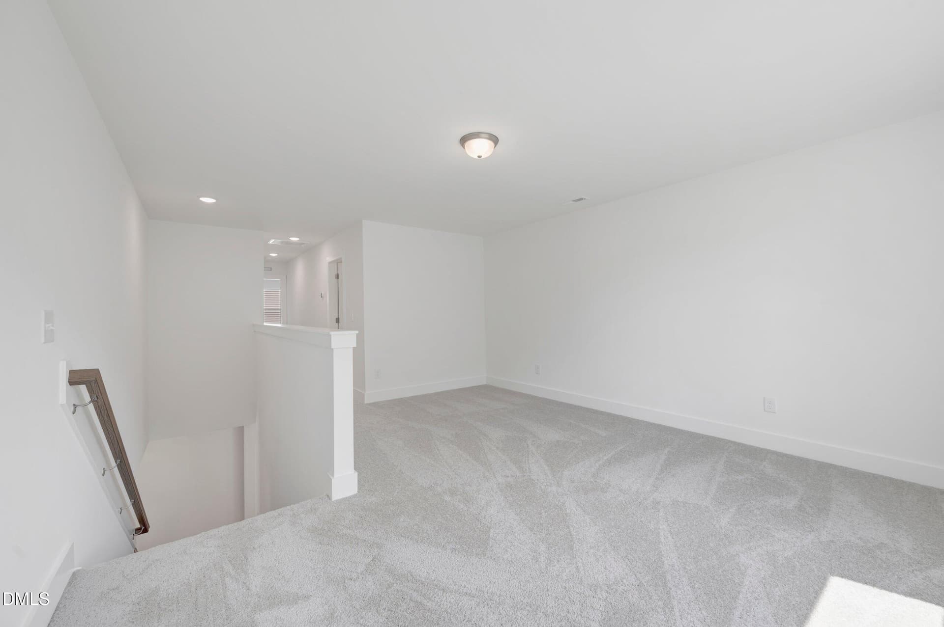 Loft - 144 Golfview Avenue, Benson, NC 27504