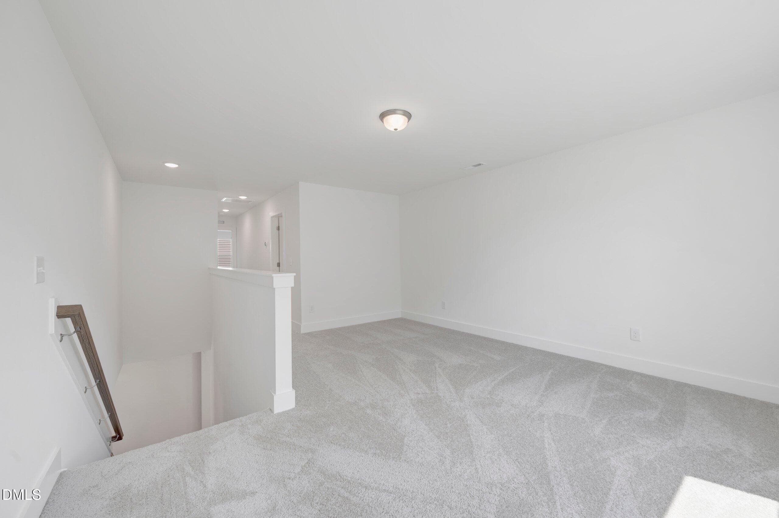 Loft - 144 Golfview Avenue, Benson, NC 27504