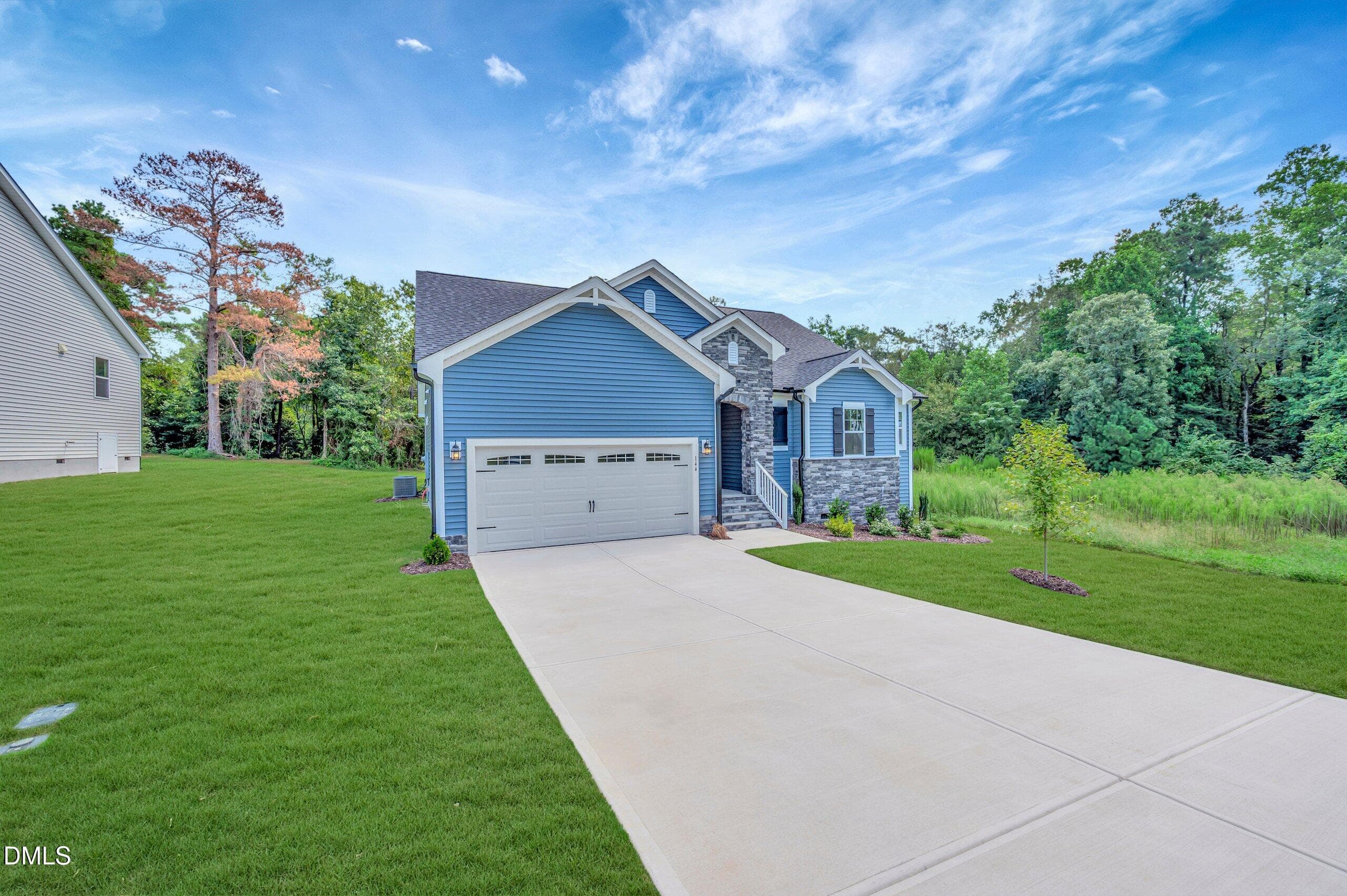 Front Exterior - 144 Golfview Avenue, Benson, NC 27504