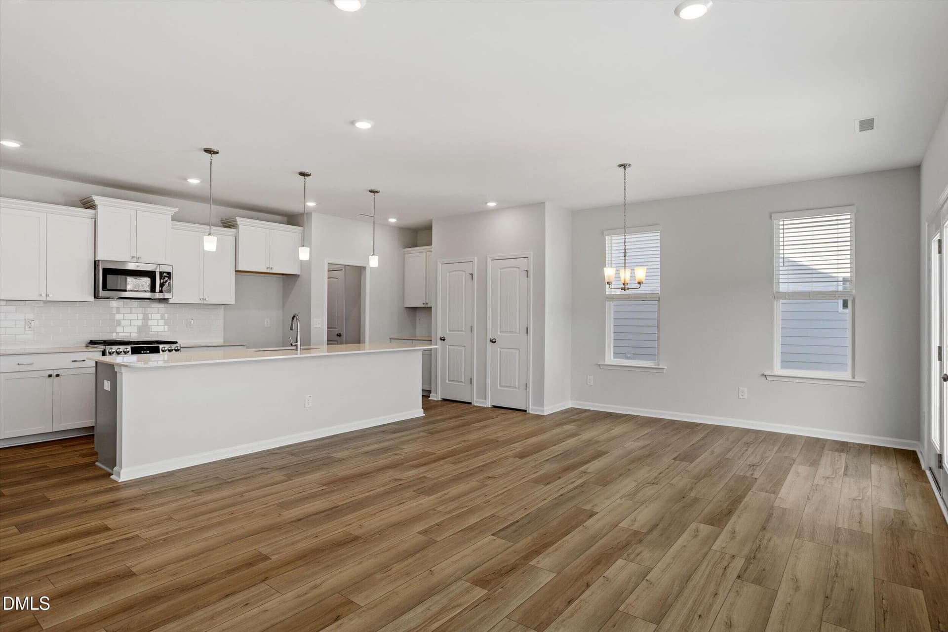 FMweb11 - 913 Westerland Way 82, Durham, NC 27703