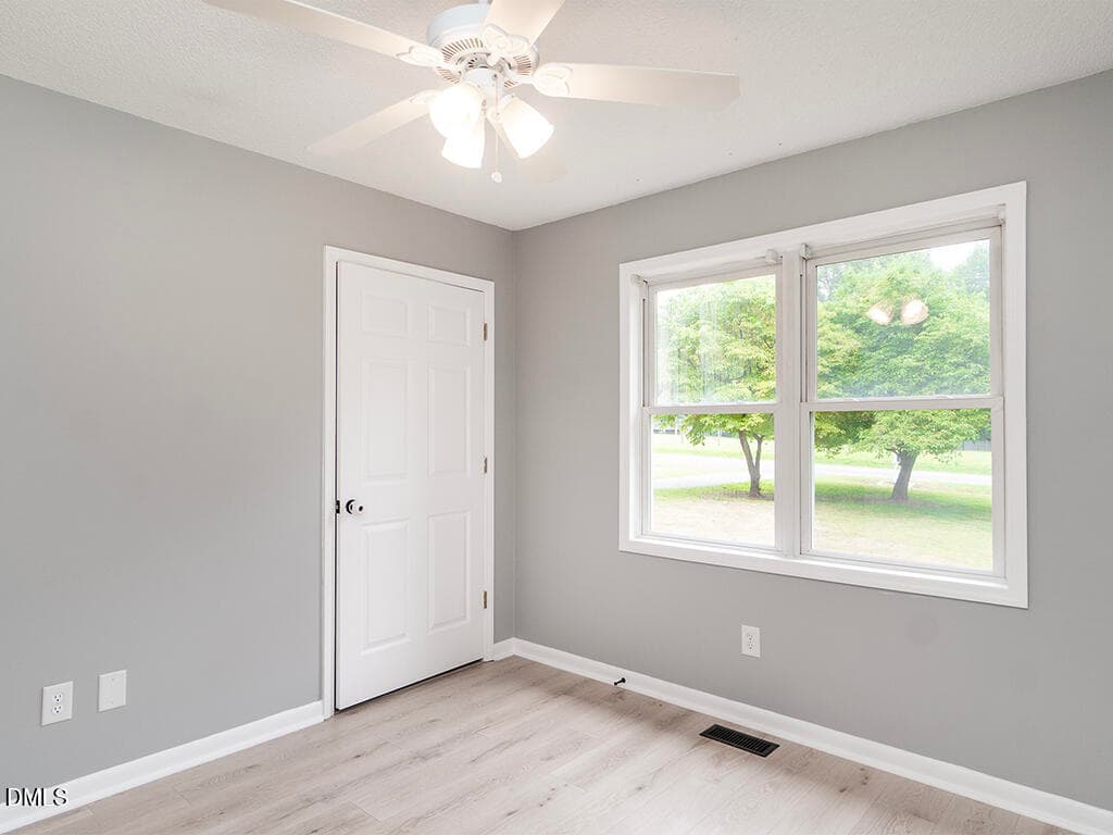 23 948_Gboro-CHRd Bdrm2b_MLS - 948 W Greensboro Chapel Hill Road, Snow Camp, NC 27349, Snow Camp