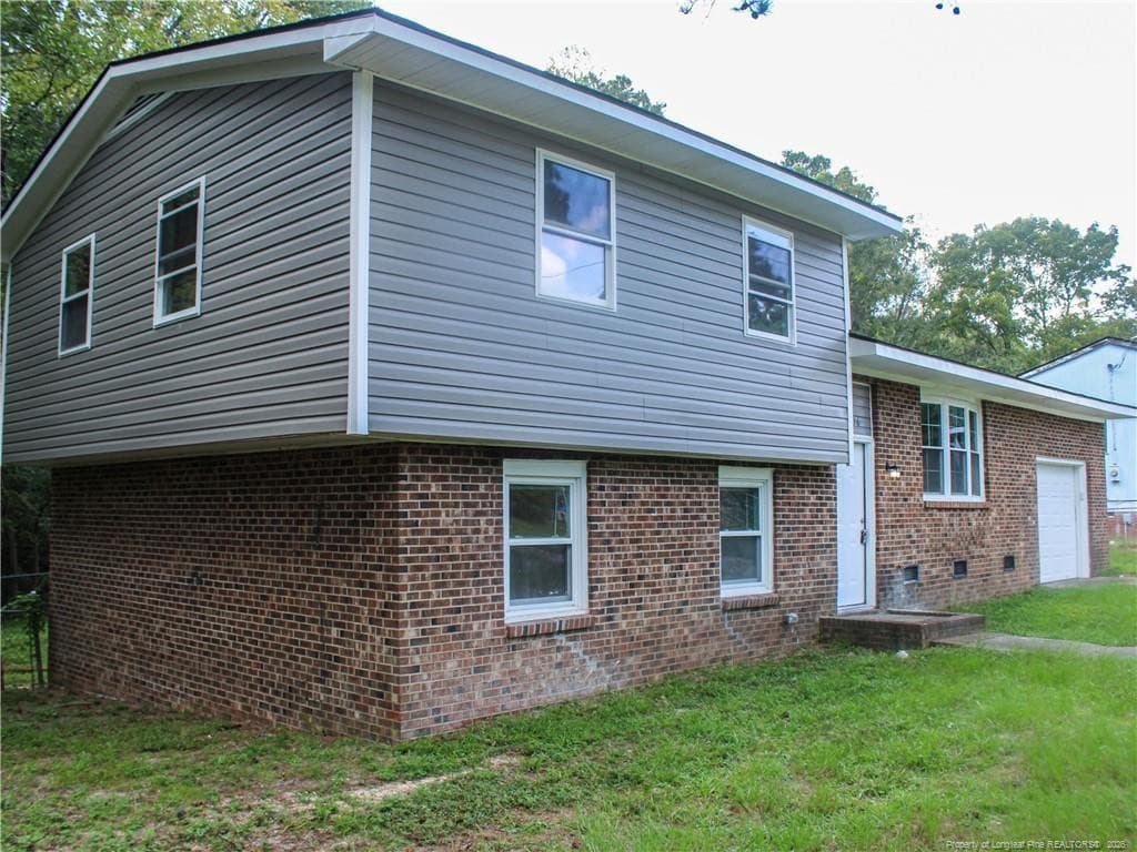 Photo 4 - 2406 W Brinkley Drive, Spring Lake, NC 28390