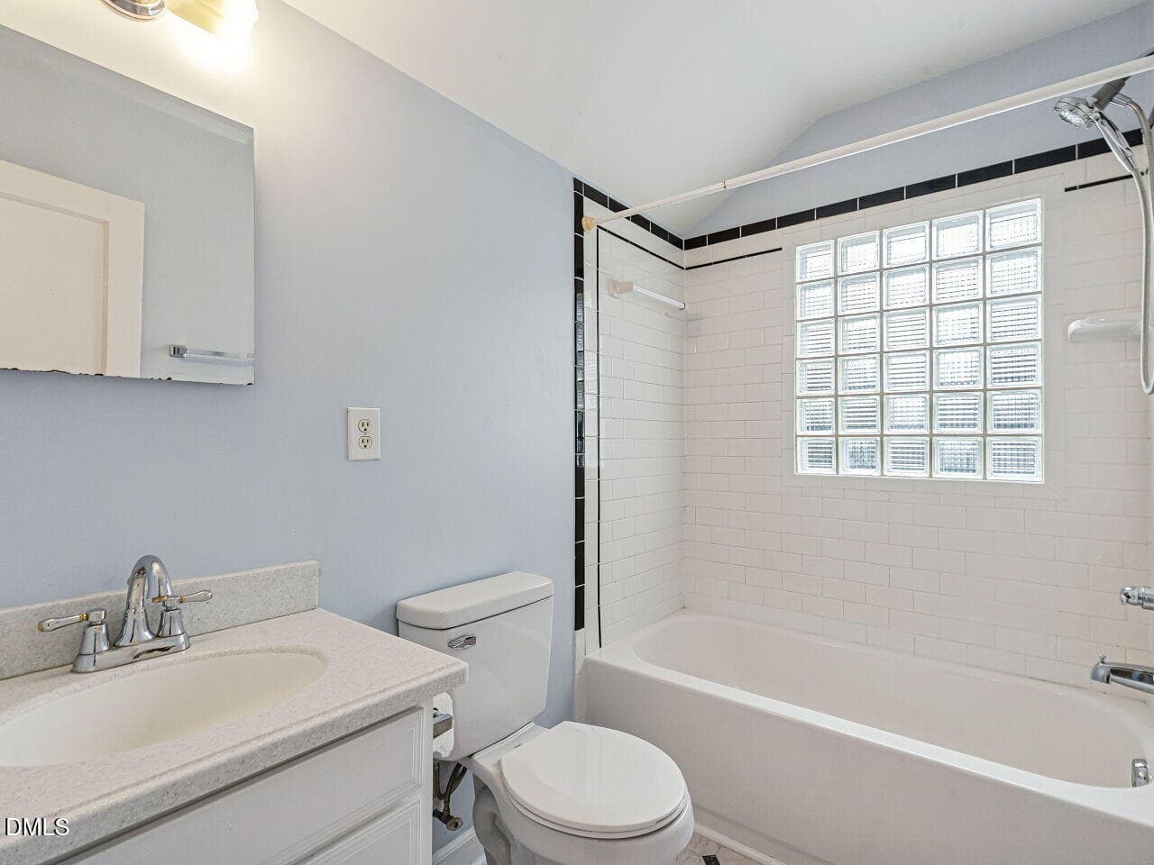 024-1280x960-bathroom - 1411 Doughton Street, Raleigh, NC 27608, Raleigh