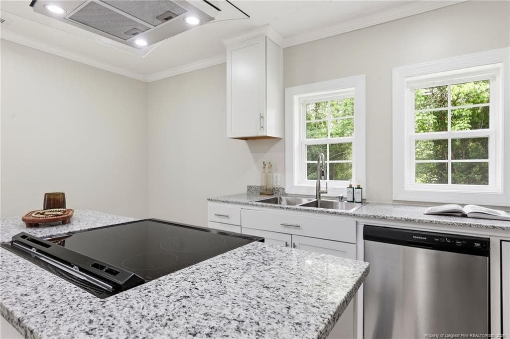 Photo 7 - 98 S Fayetteville Street, Parkton, NC 28371, Parkton