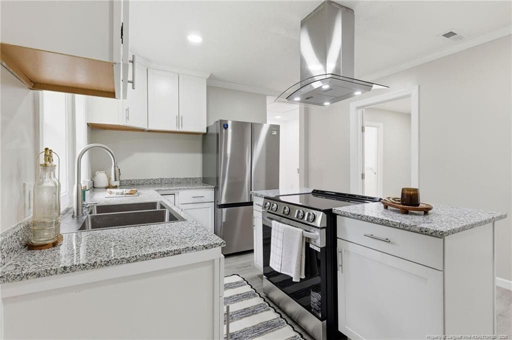 Photo 8 - 98 S Fayetteville Street, Parkton, NC 28371, Parkton