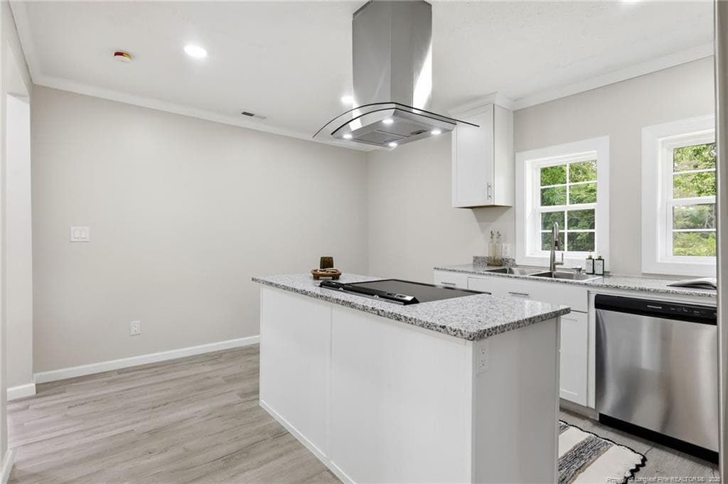 Photo 10 - 98 S Fayetteville Street, Parkton, NC 28371, Parkton