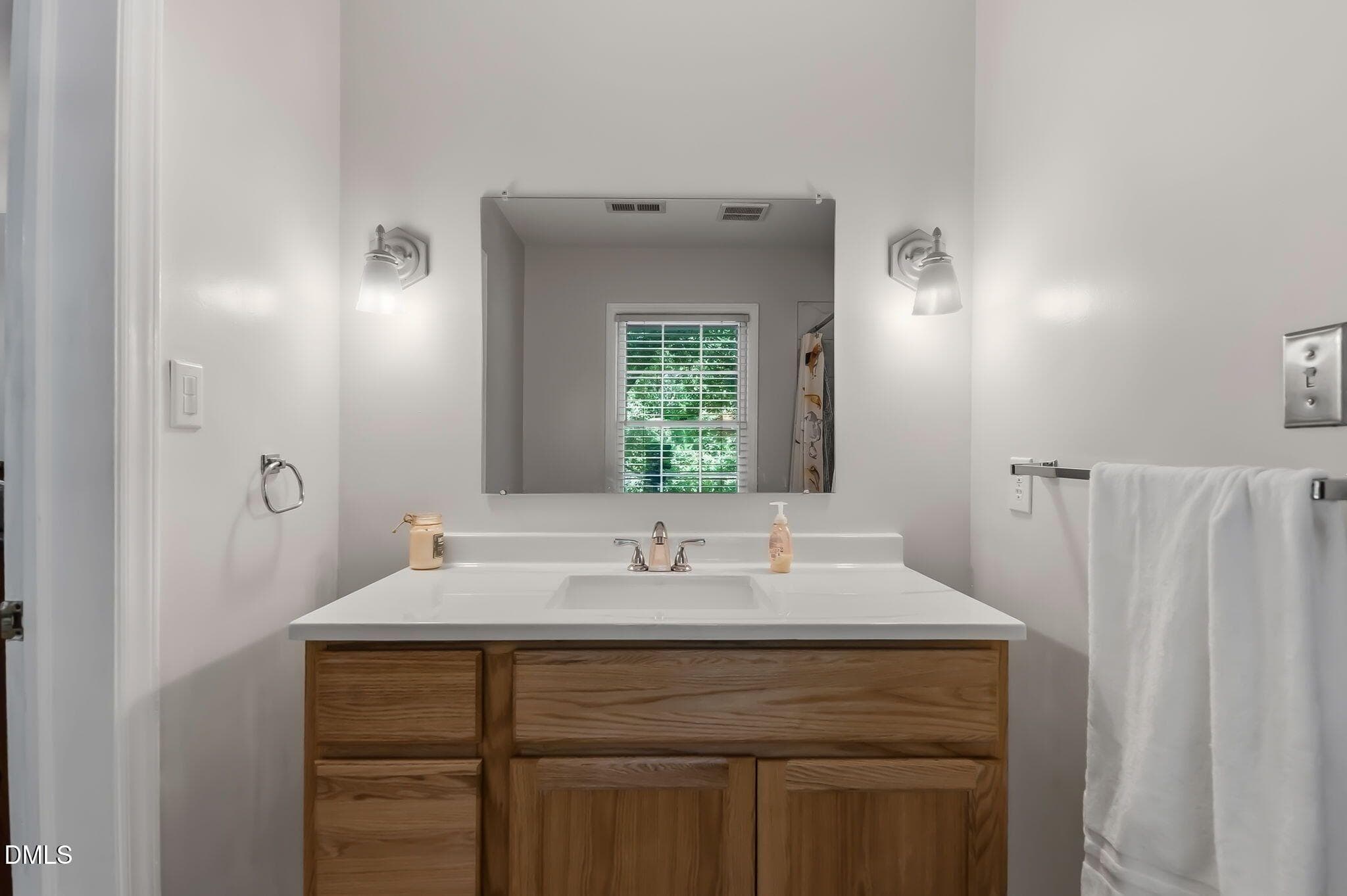 . - 2537 Booker Creek Road, Chapel Hill, NC 27514, Chapel Hill