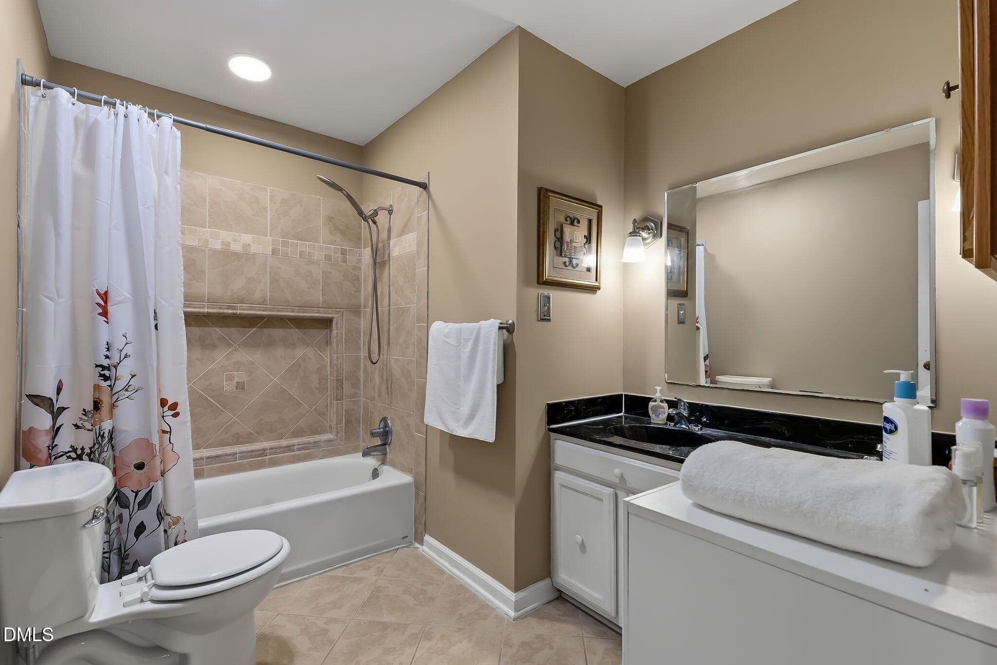 . - 2537 Booker Creek Road, Chapel Hill, NC 27514, Chapel Hill