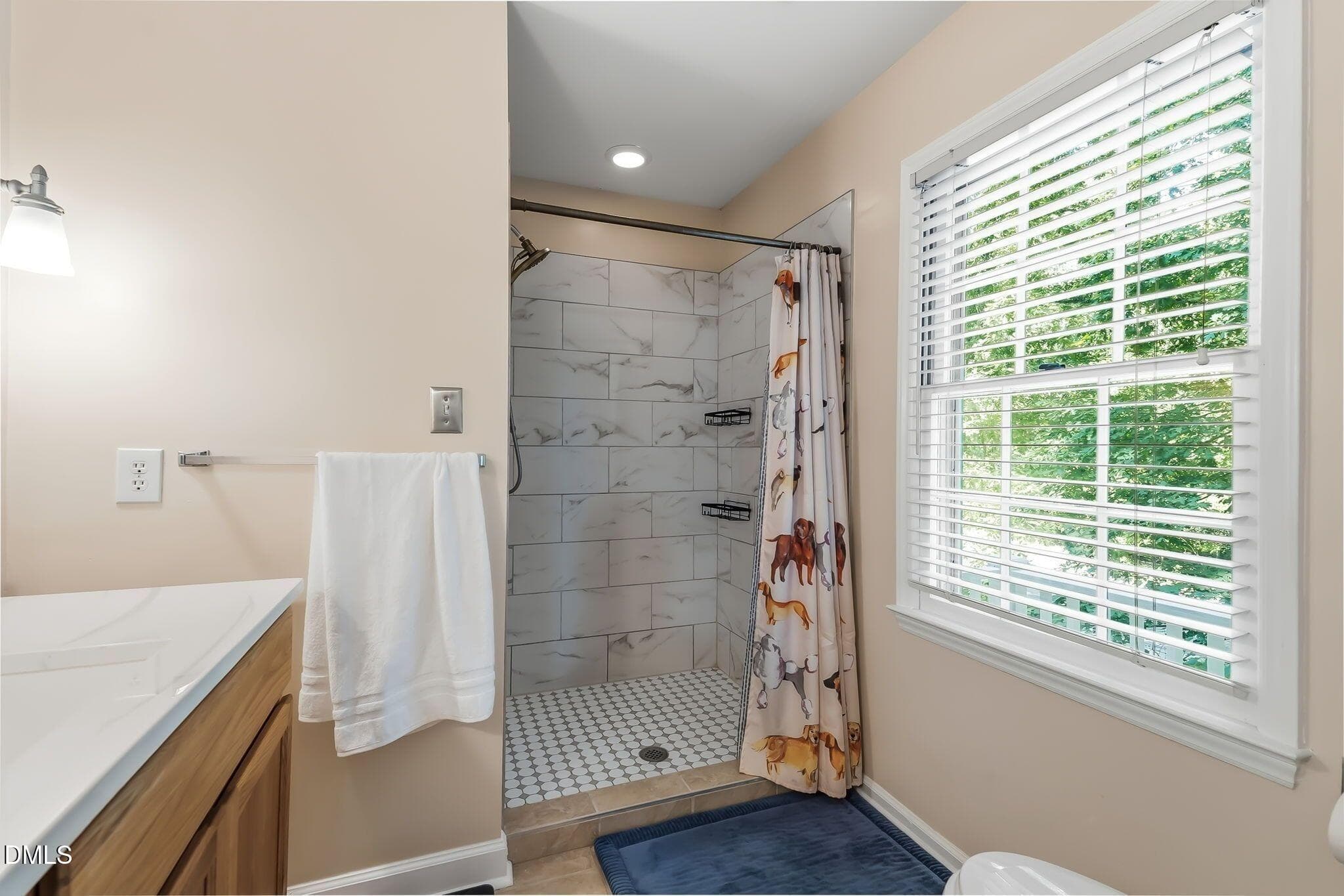 . - 2537 Booker Creek Road, Chapel Hill, NC 27514, Chapel Hill