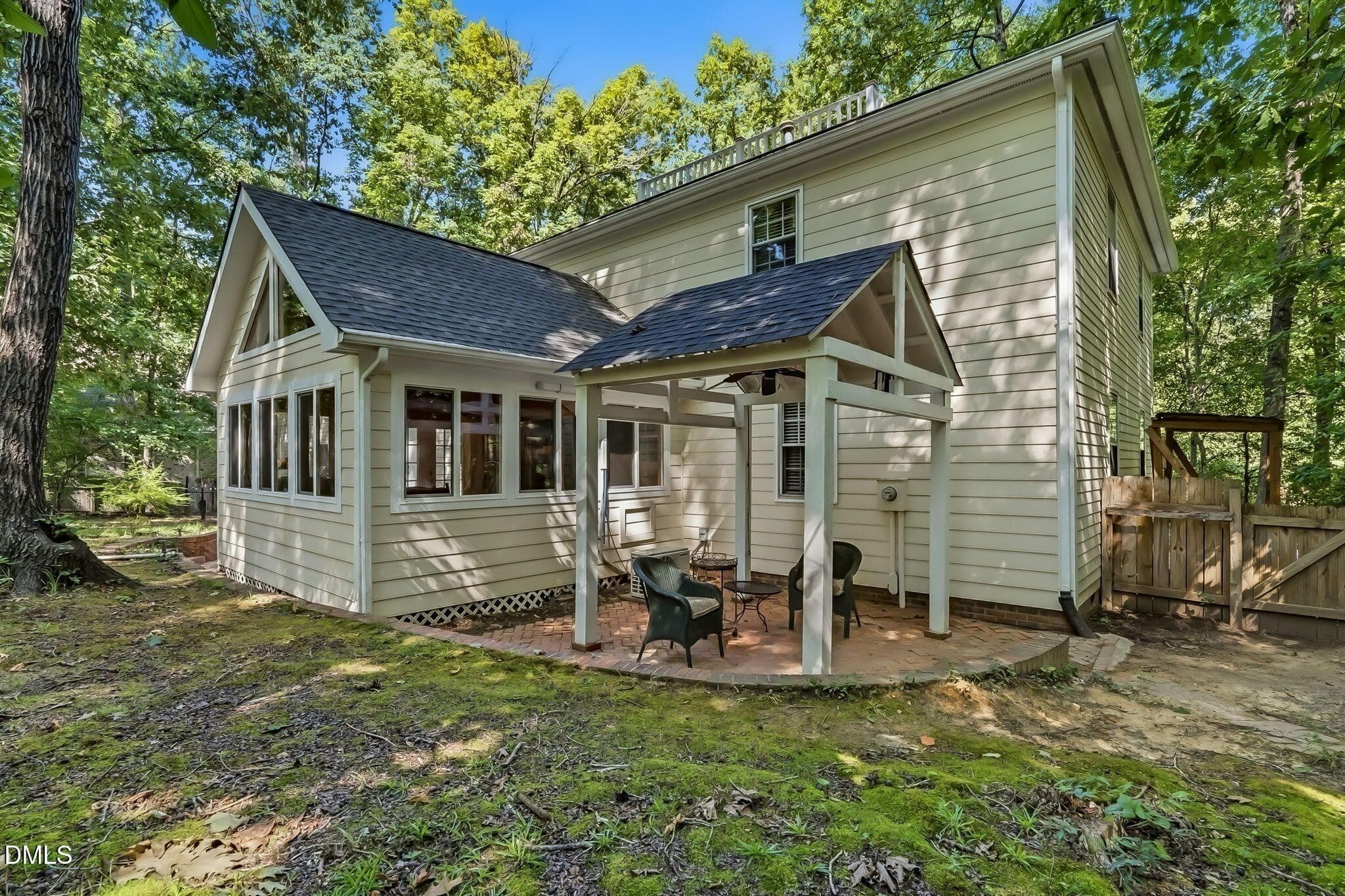 . - 2537 Booker Creek Road, Chapel Hill, NC 27514, Chapel Hill