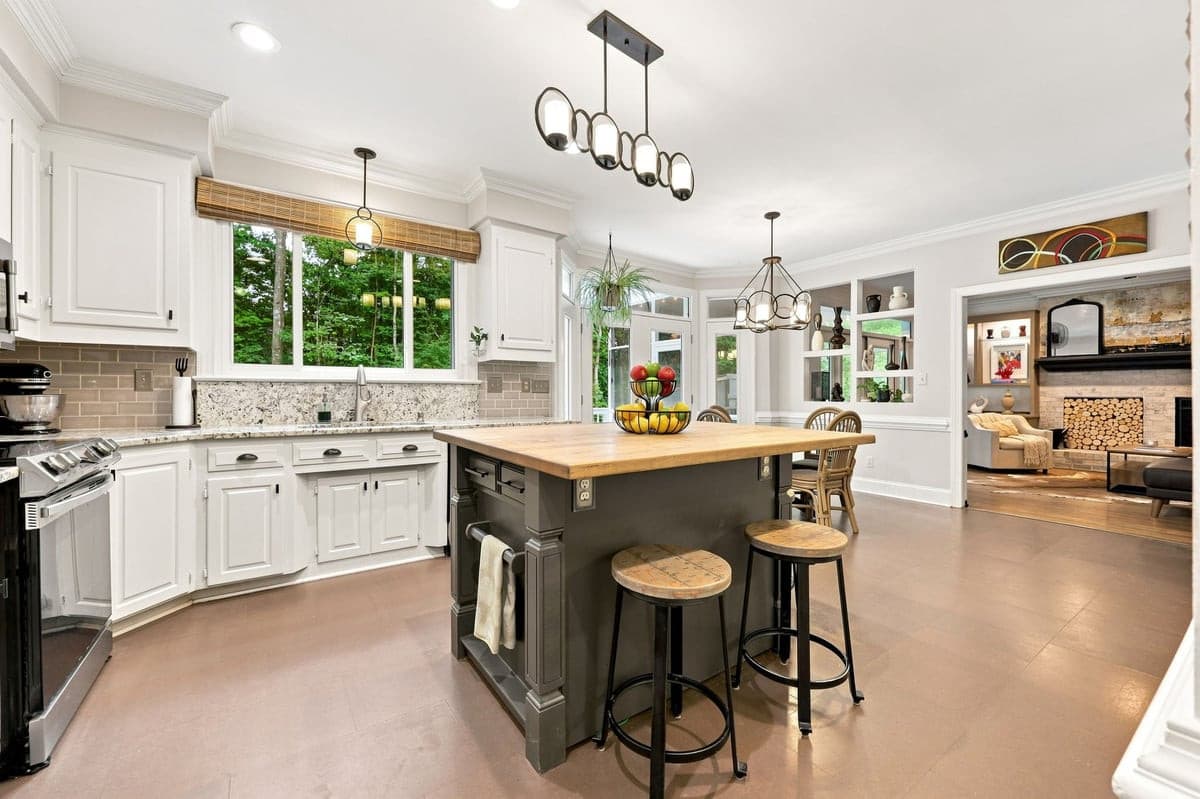 35-web-or-mls-35-print-IMG_3134.jpg - 504 Appaloosa Trail, Bahama, NC 27503, Bahama
