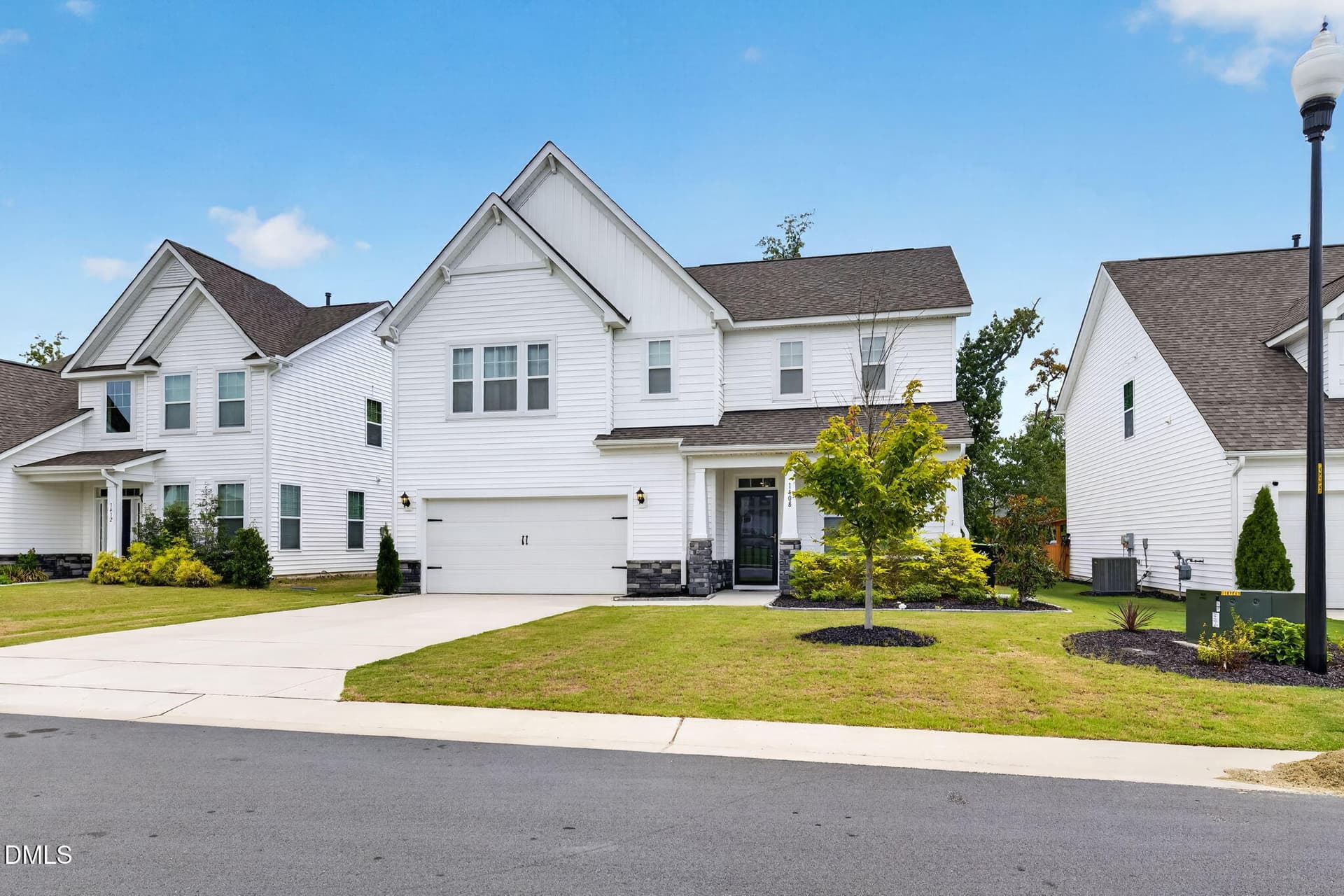 3-web-or-mls-IMG_3408 - 1408 Weavers Trace Drive, Zebulon, NC 27597