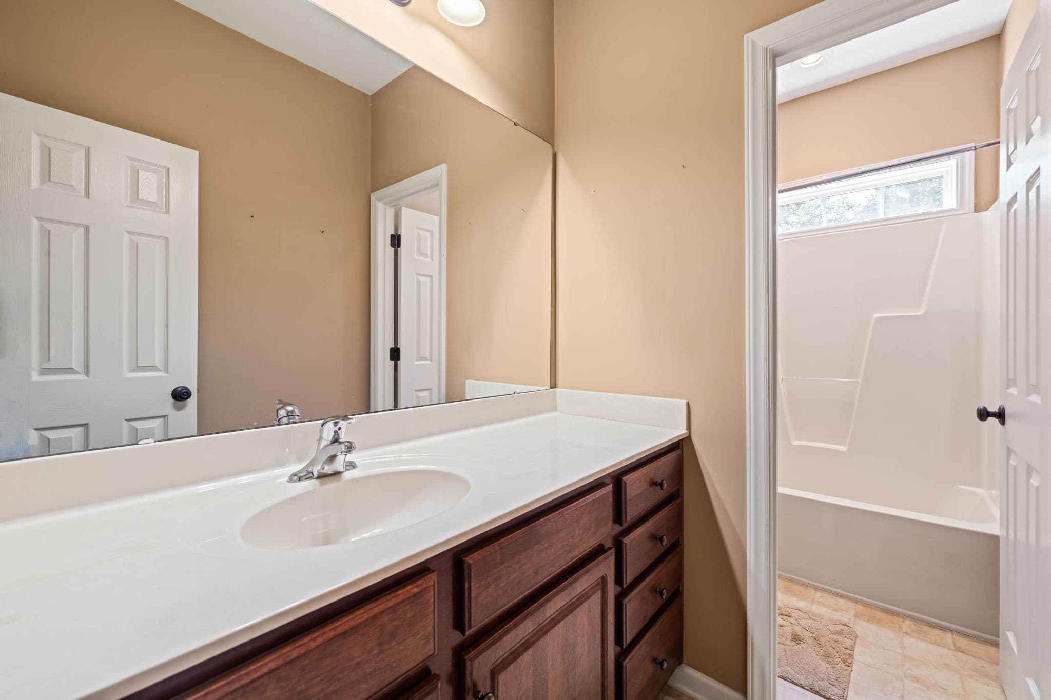 33-web-or-mls-DSC00377.jpg - 120 Green Way, Four Oaks, NC 27524, Four Oaks