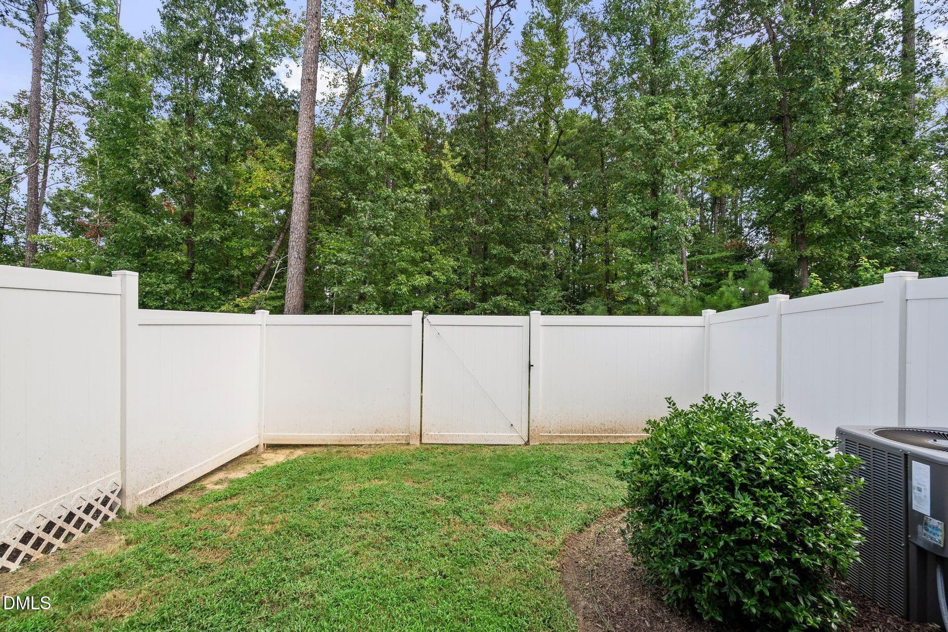 13_NJO09582 - 12 E Willow Trace Way, Clayton, NC 27527
