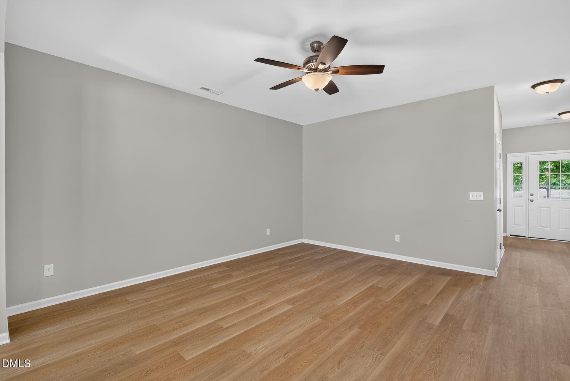 38_NJO09487 - 12 E Willow Trace Way, Clayton, NC 27527