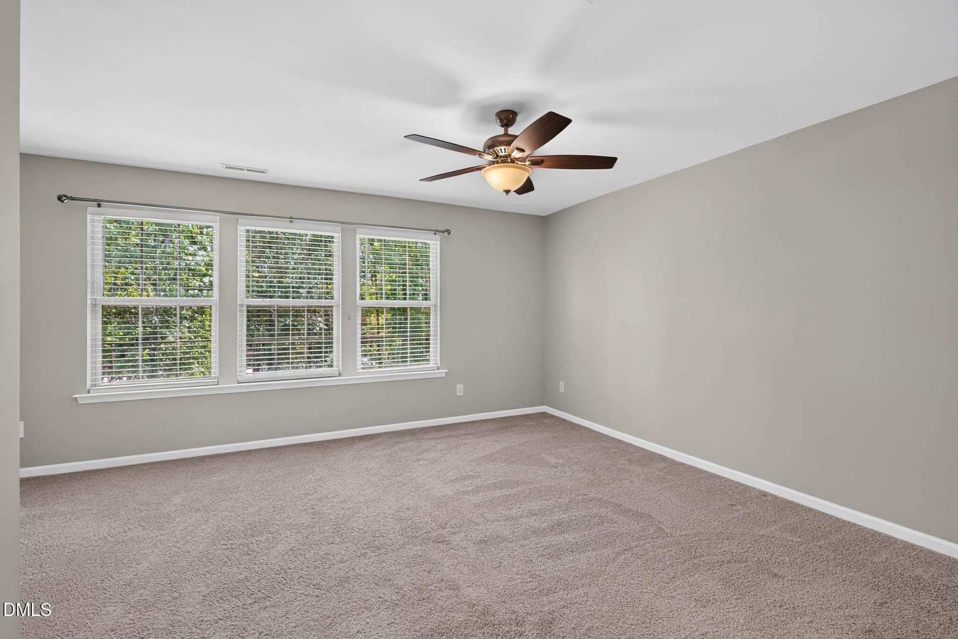 48_NJO09519 - 12 E Willow Trace Way, Clayton, NC 27527