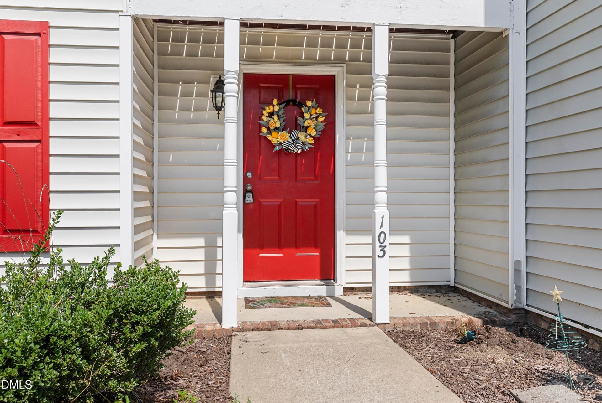 Welcome! - 103 Gatwick Court, Clayton, NC 27520