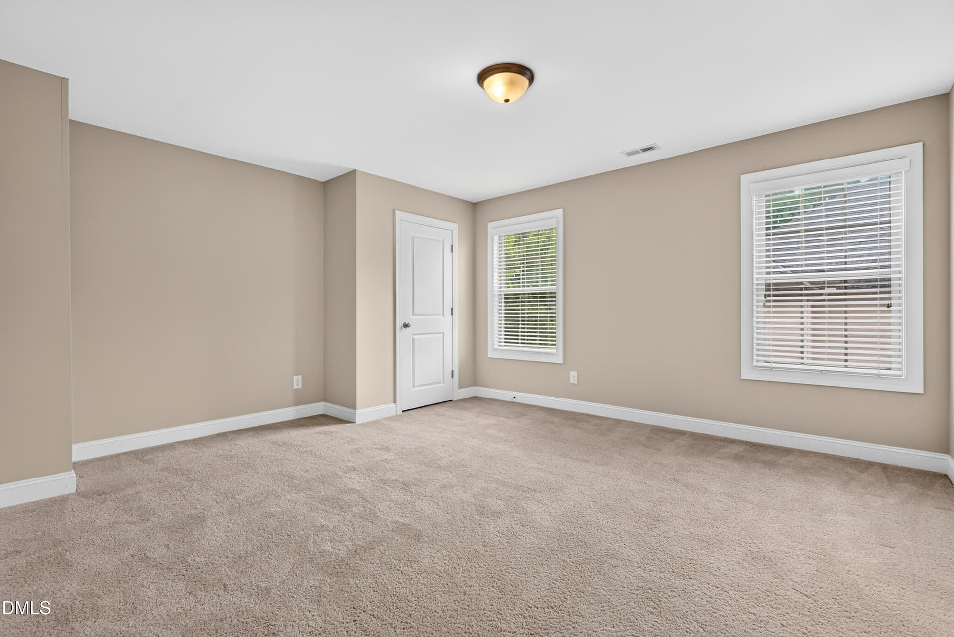 039 - 121 Harvestwood Drive, Apex, NC 27539