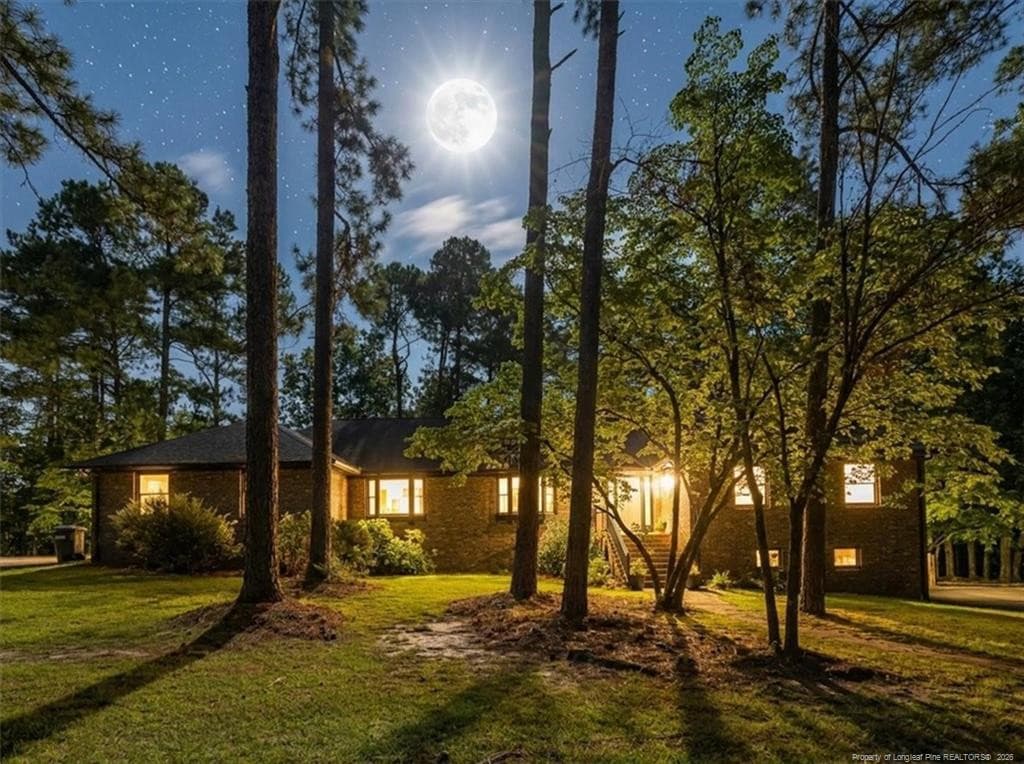 Photo 3 - 1235 E Hedgelawn Way, Southern Pines, NC 28387, Southern Pines