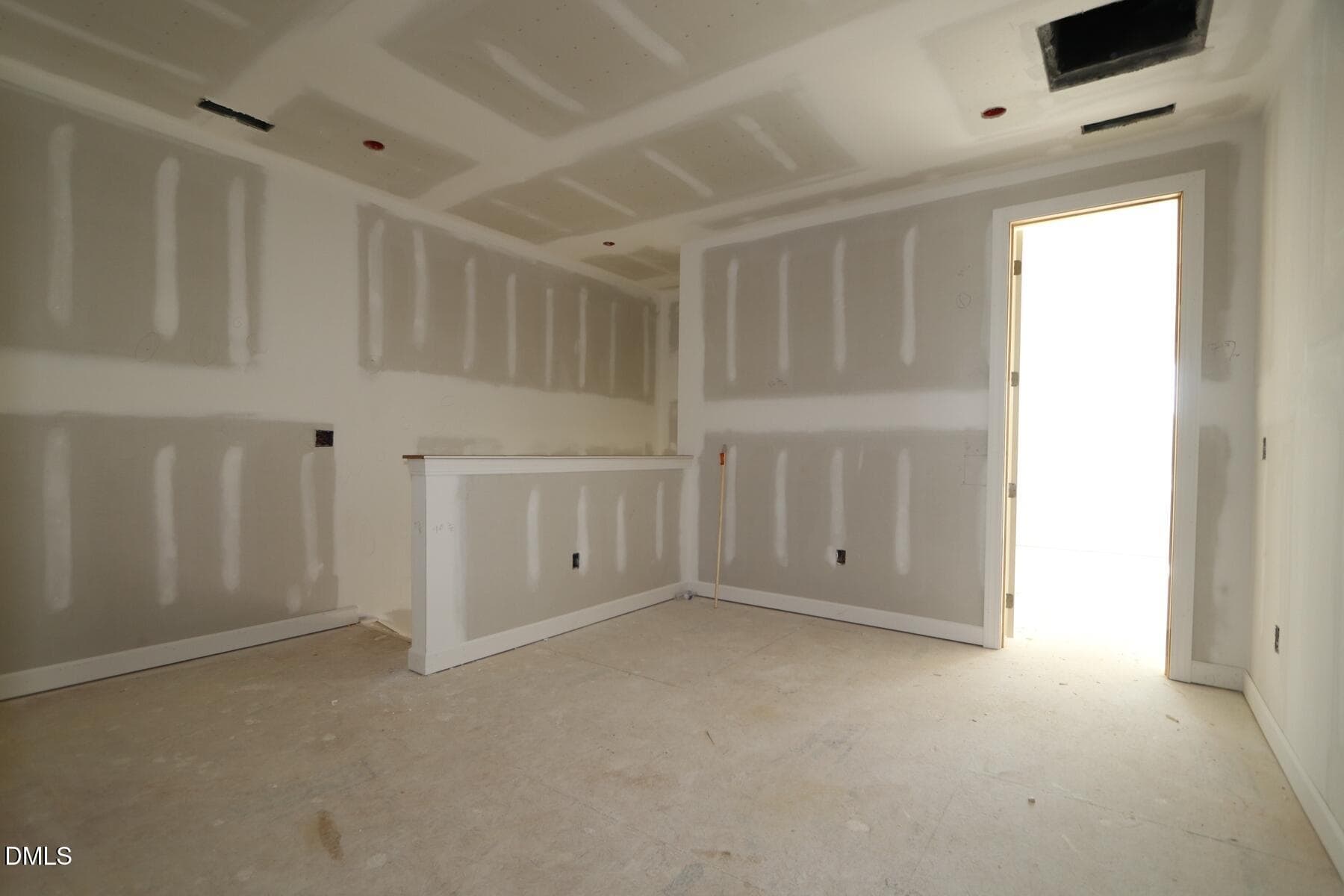 Spacious 2nd-story Loft - 72 Wandering Way, Pittsboro, NC 27312