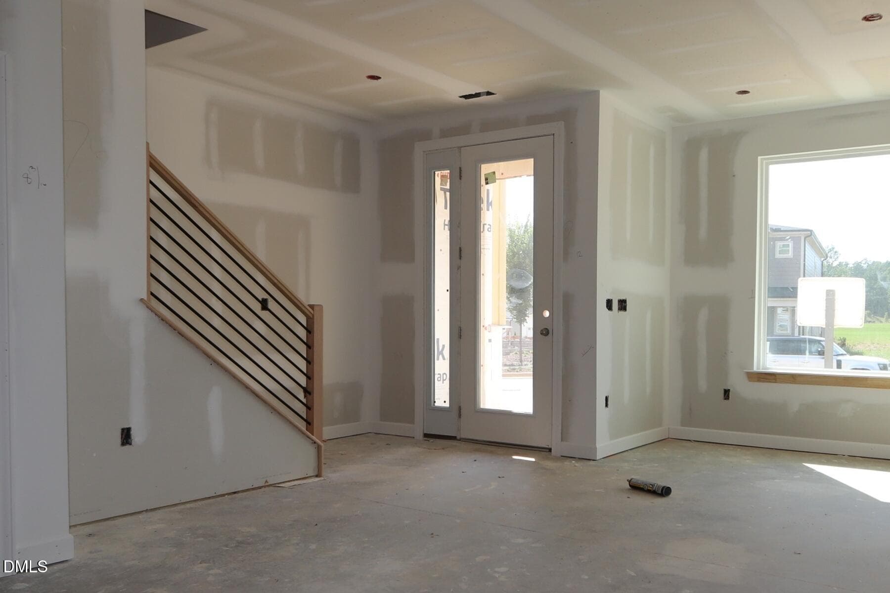 Contemporary Finishes - 72 Wandering Way, Pittsboro, NC 27312
