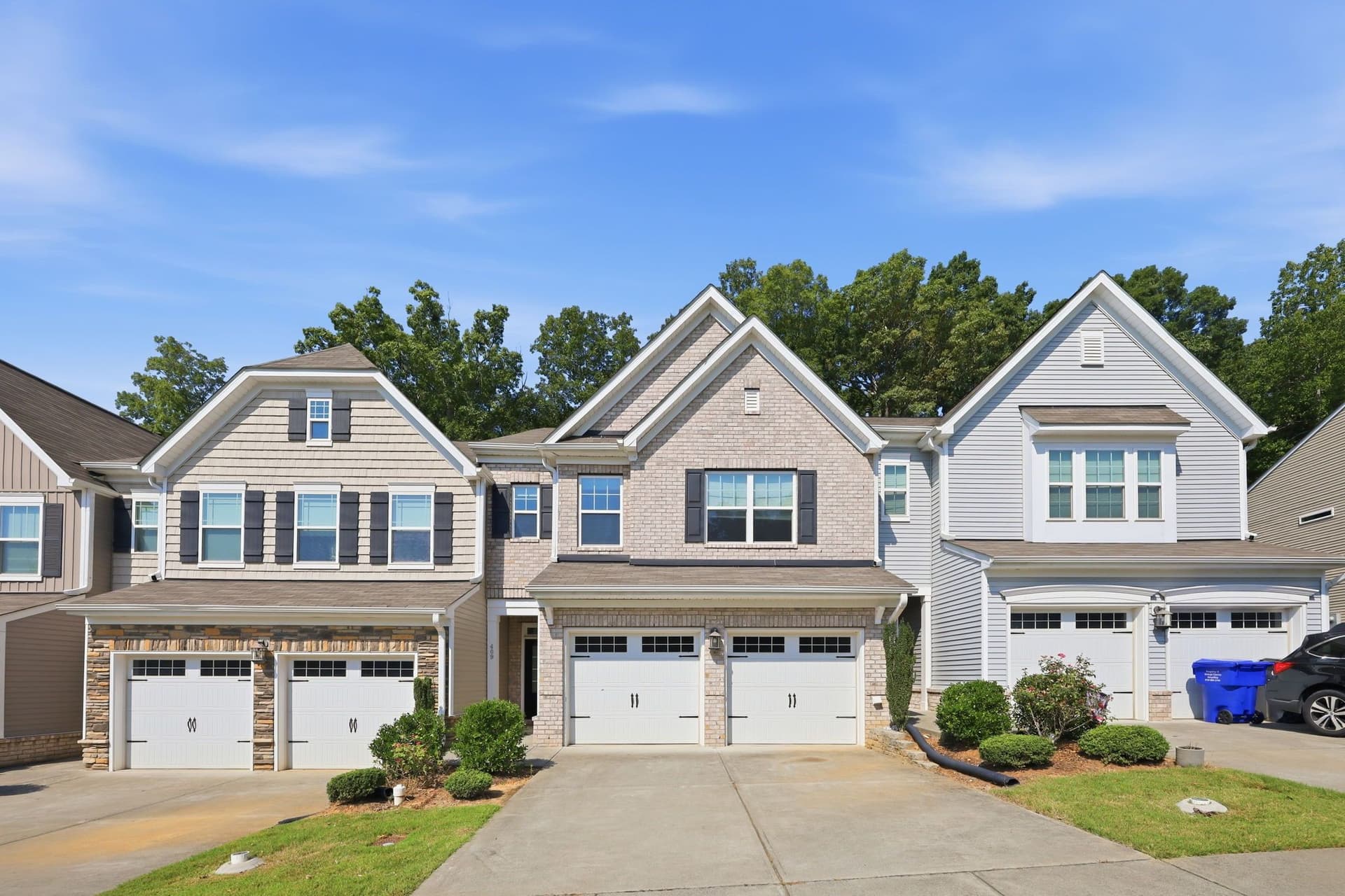 1-web-or-mls-IMG_4579_edit.jpg - 409 Great Eno Path, Hillsborough, NC 27278