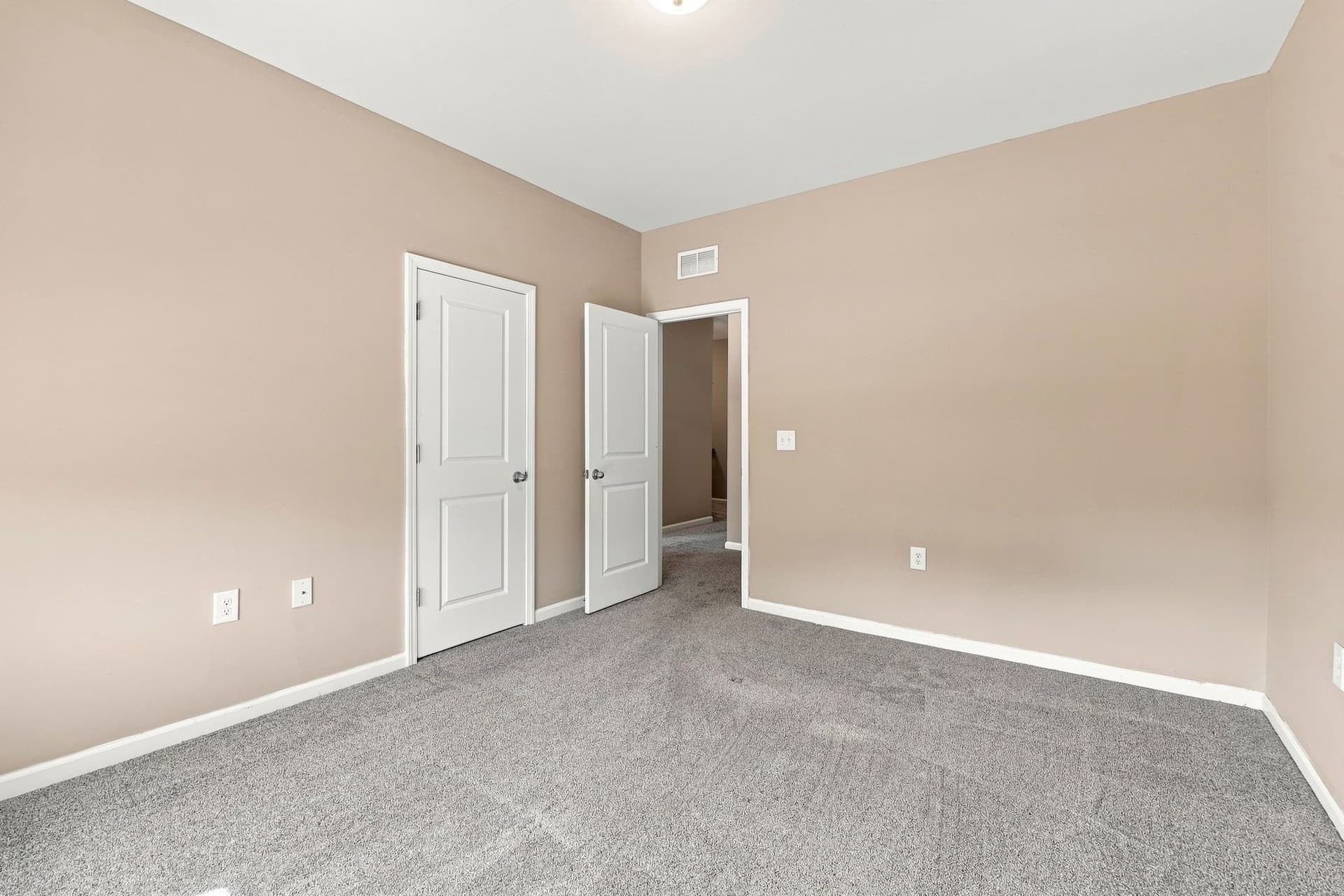 38-web-or-mls-IMG_4561_Edit.jpg - 409 Great Eno Path, Hillsborough, NC 27278