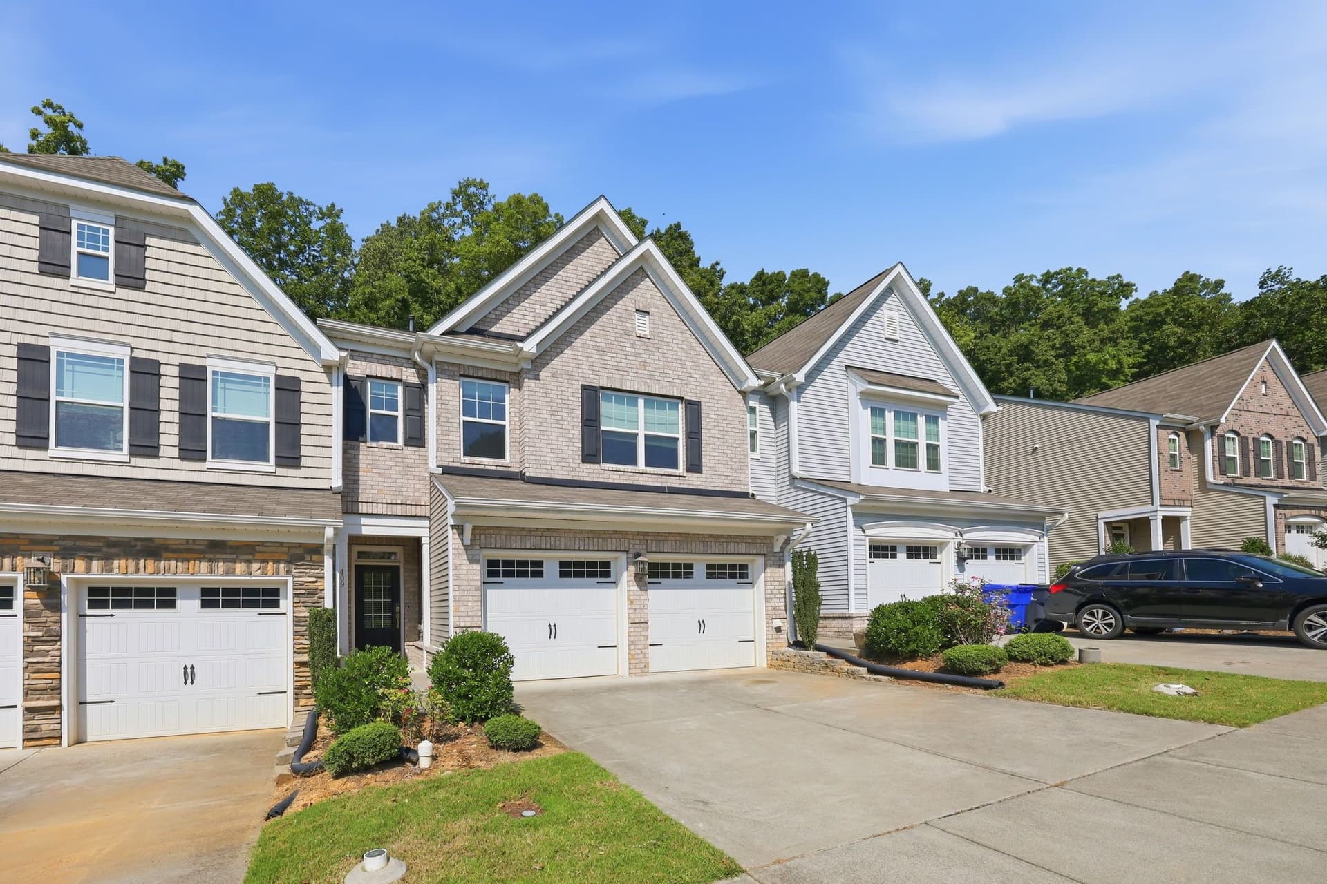 2-web-or-mls-IMG_4590_Edit.jpg - 409 Great Eno Path, Hillsborough, NC 27278