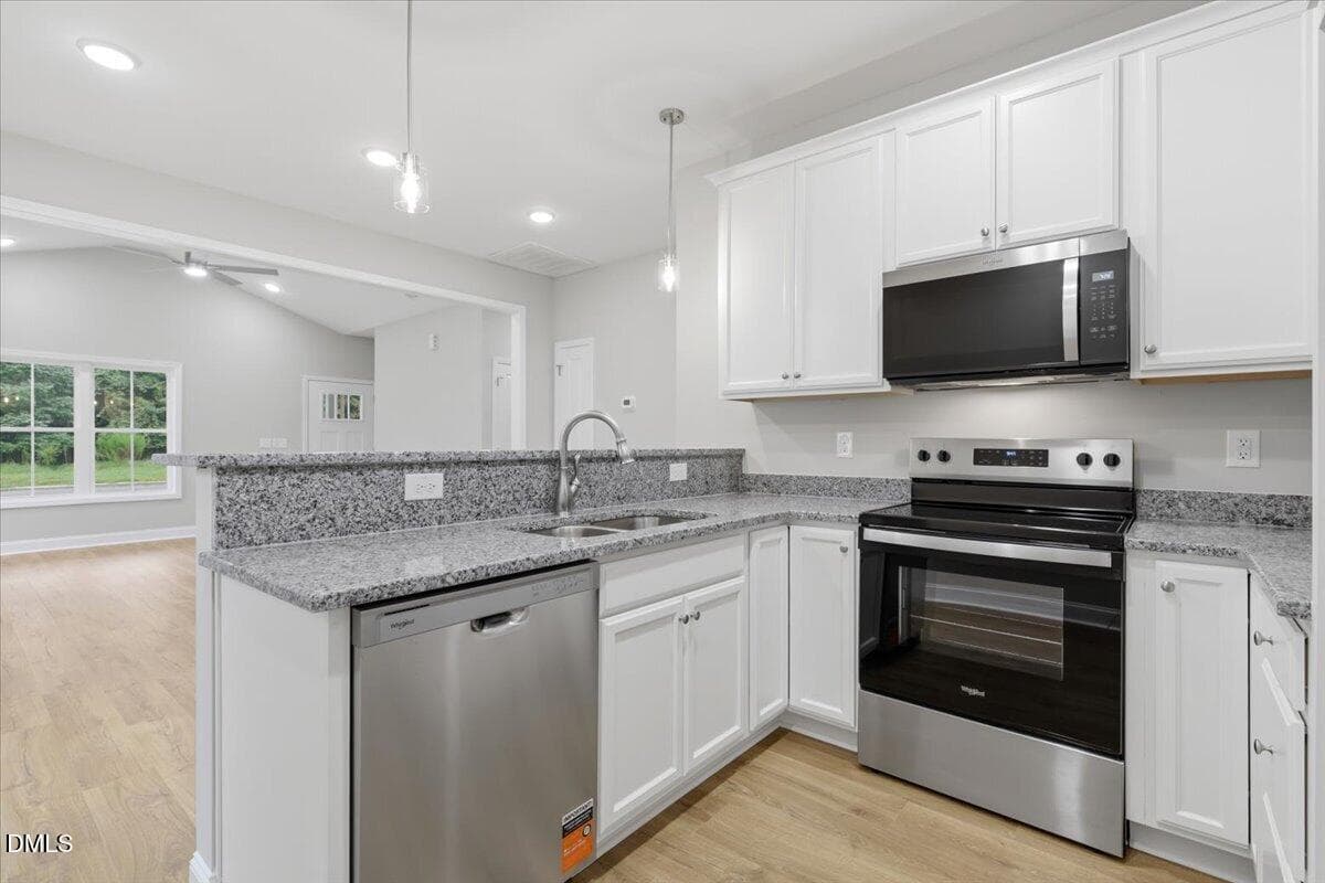 12-4274 Ellis Ave-12 - 4274 Ellis Avenue, Farmville, NC 27828, Farmville