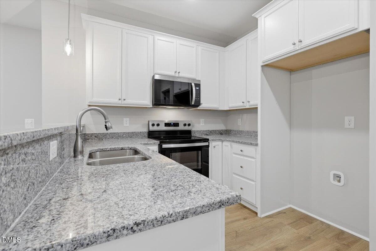 13-4274 Ellis Ave-13 - 4274 Ellis Avenue, Farmville, NC 27828, Farmville
