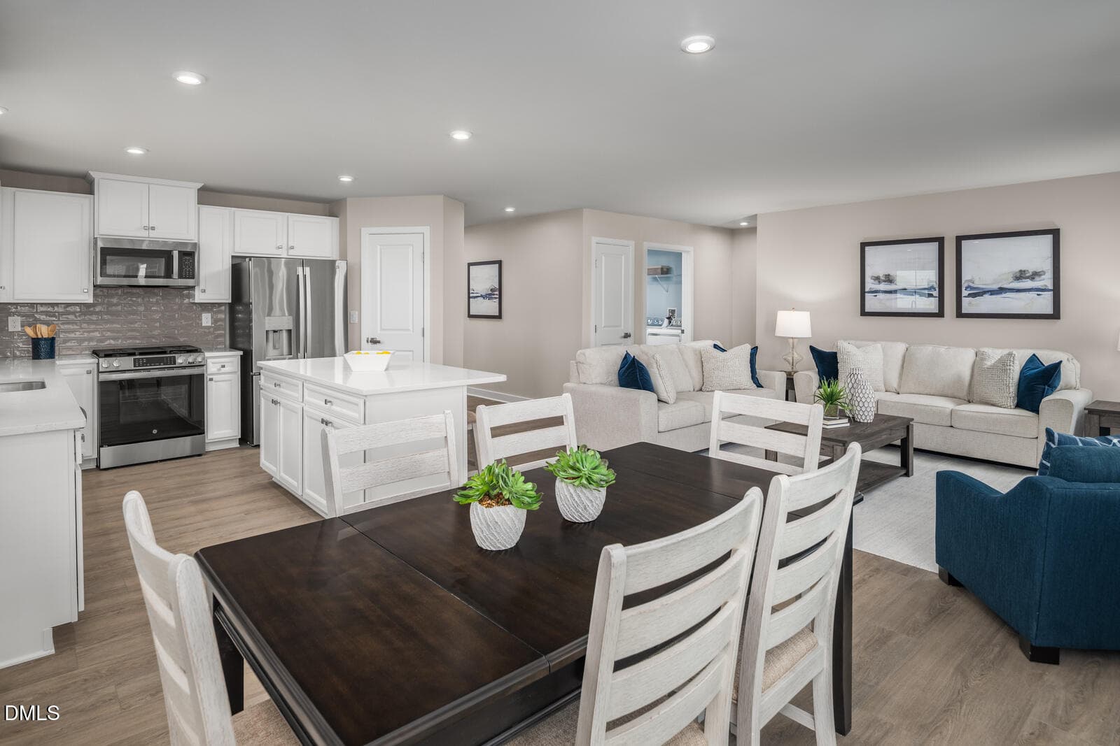 8 dining - 89 Arendell Court, Fuquay Varina, NC 27526