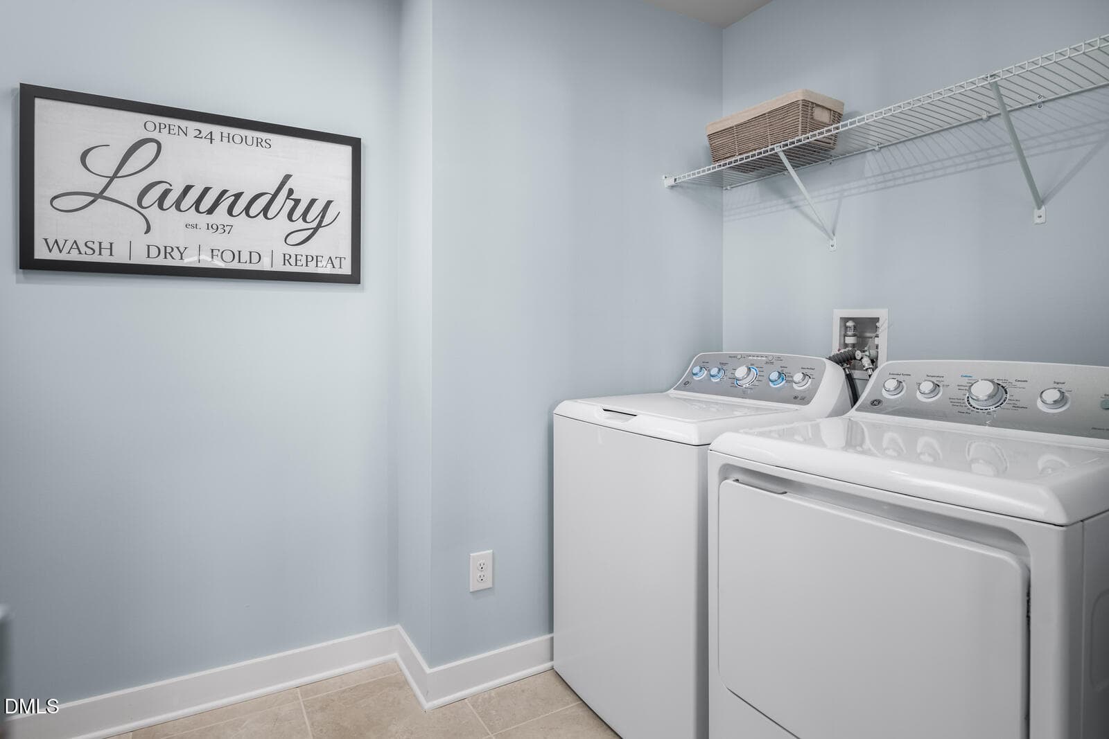 21 laundry - 89 Arendell Court, Fuquay Varina, NC 27526