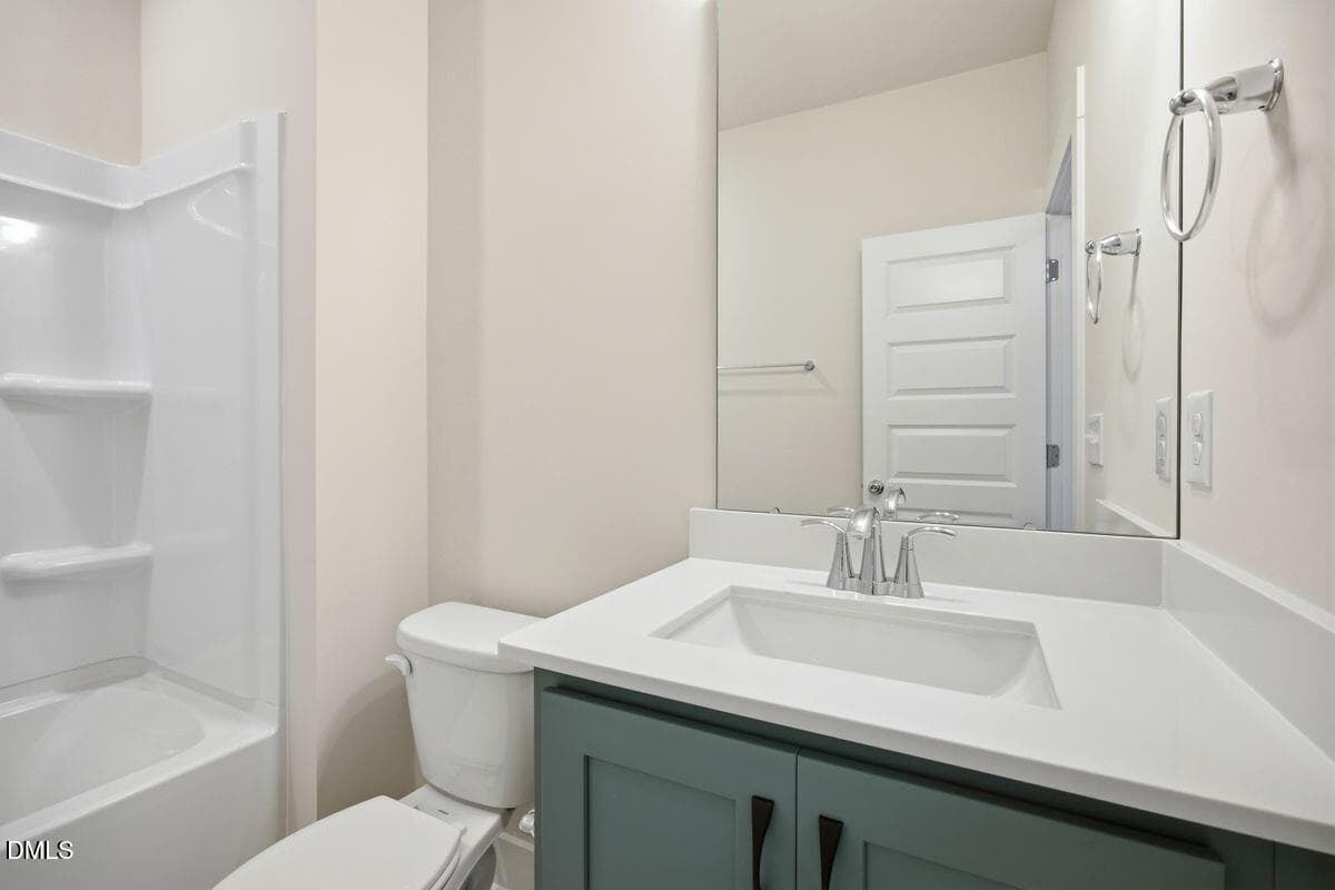 Secondary Bath - 1128 Lamplighter Lot 416 Drive, Raleigh, NC 27604