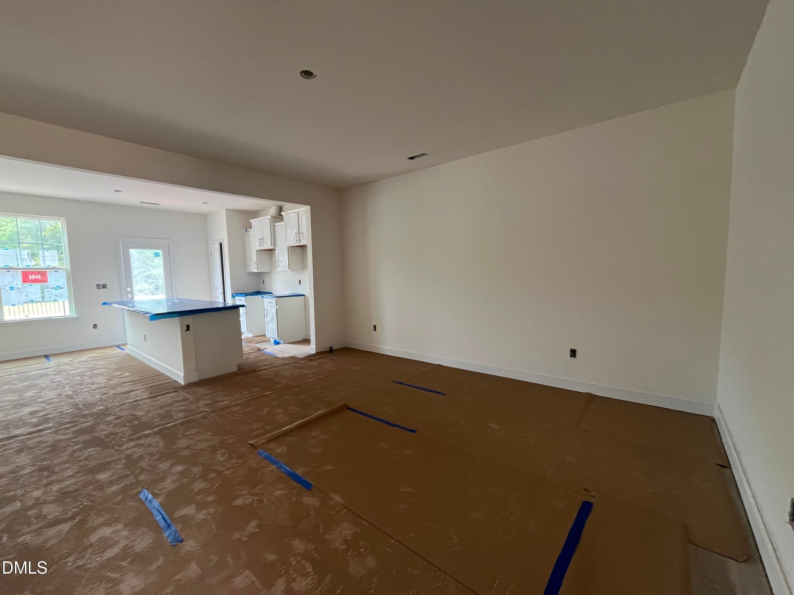 large family room - 1341 Hammond Drive, Mebane, NC 27302, Mebane