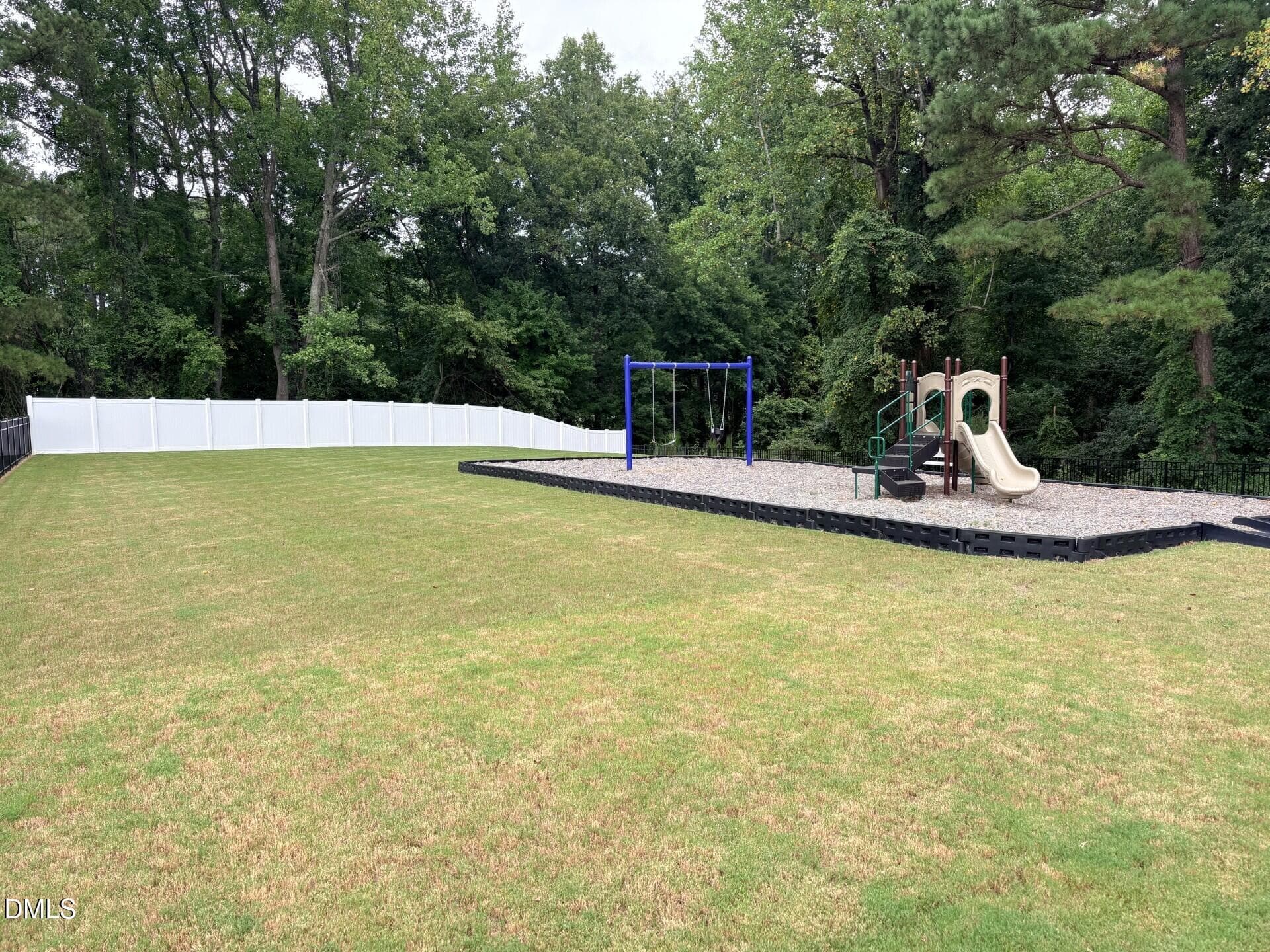 palyground 2 - 501 Crescent Wood Trail 009, Zebulon, NC 27597