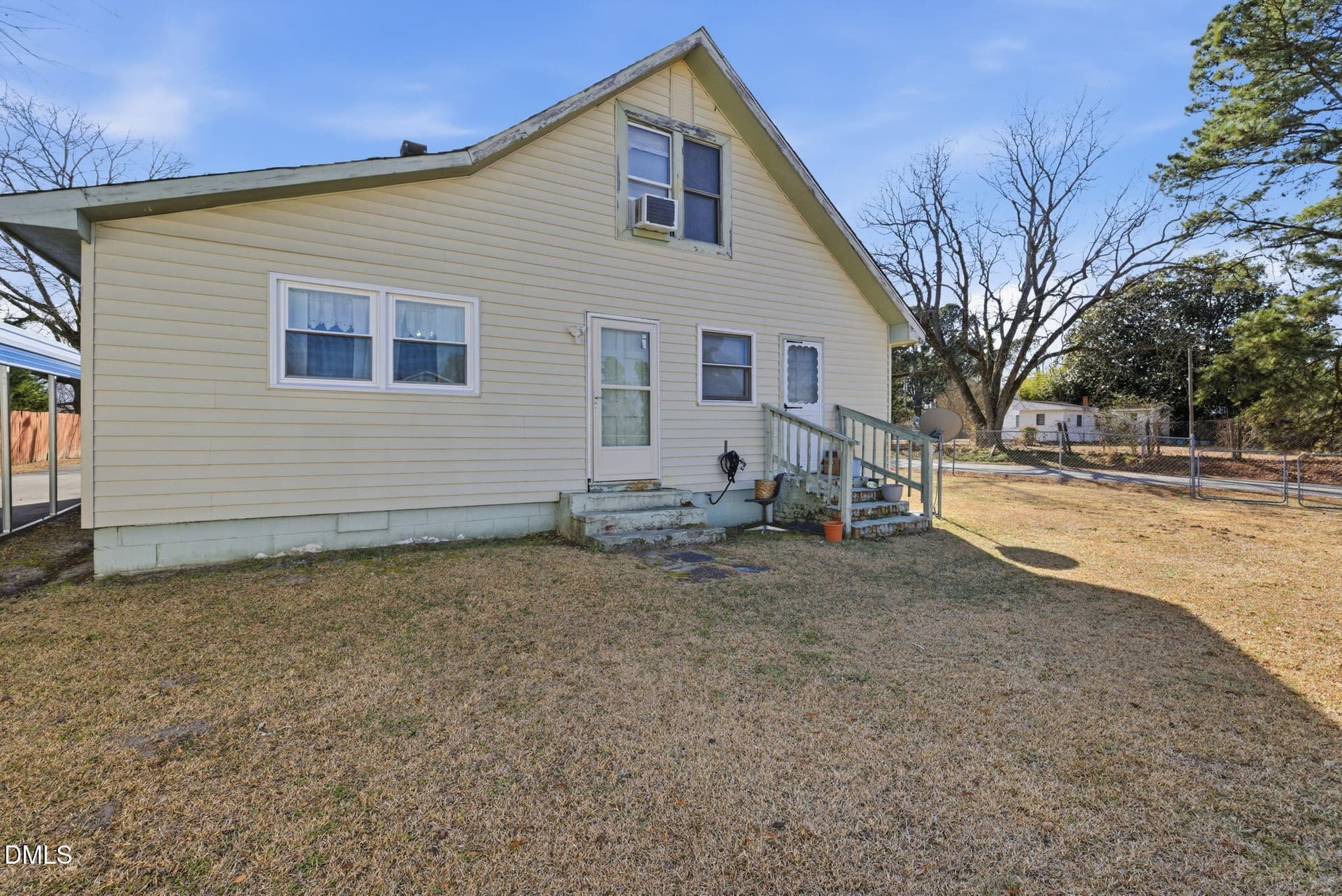 41-web-or-mls-DX3A0529 - 658 W Church Street, Angier, NC 27501