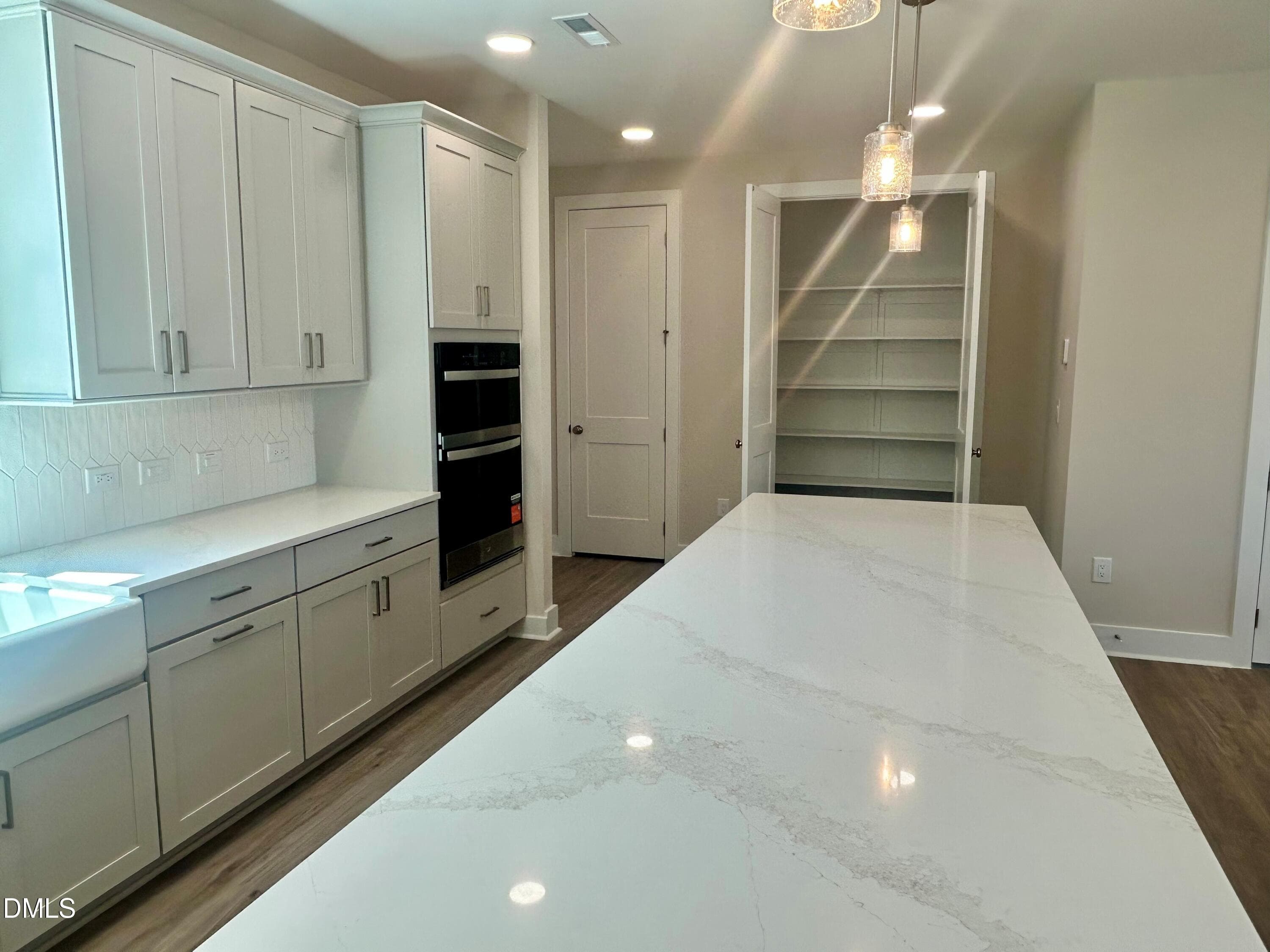 221 Pantry - 826 Fireship Road, Fuquay Varina, NC 27526, Fuquay Varina
